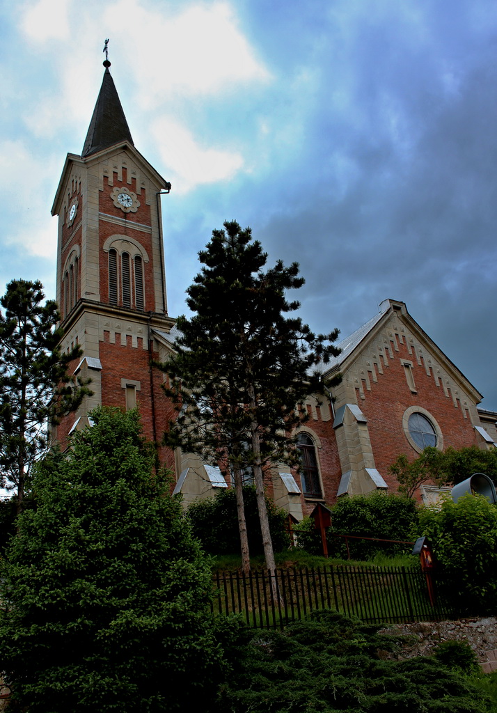 Church in Plastovce...