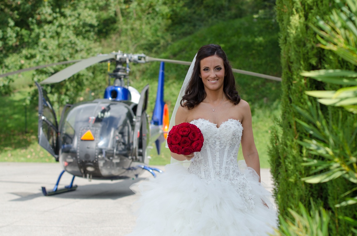 La sposa in elicottero...