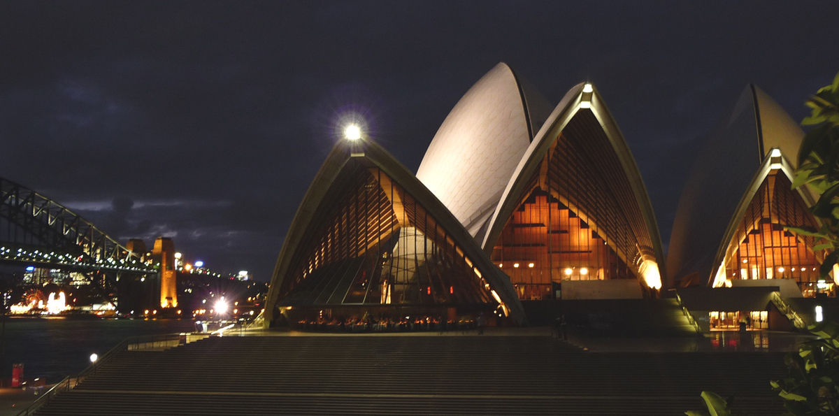 "Sydney Opera House"...