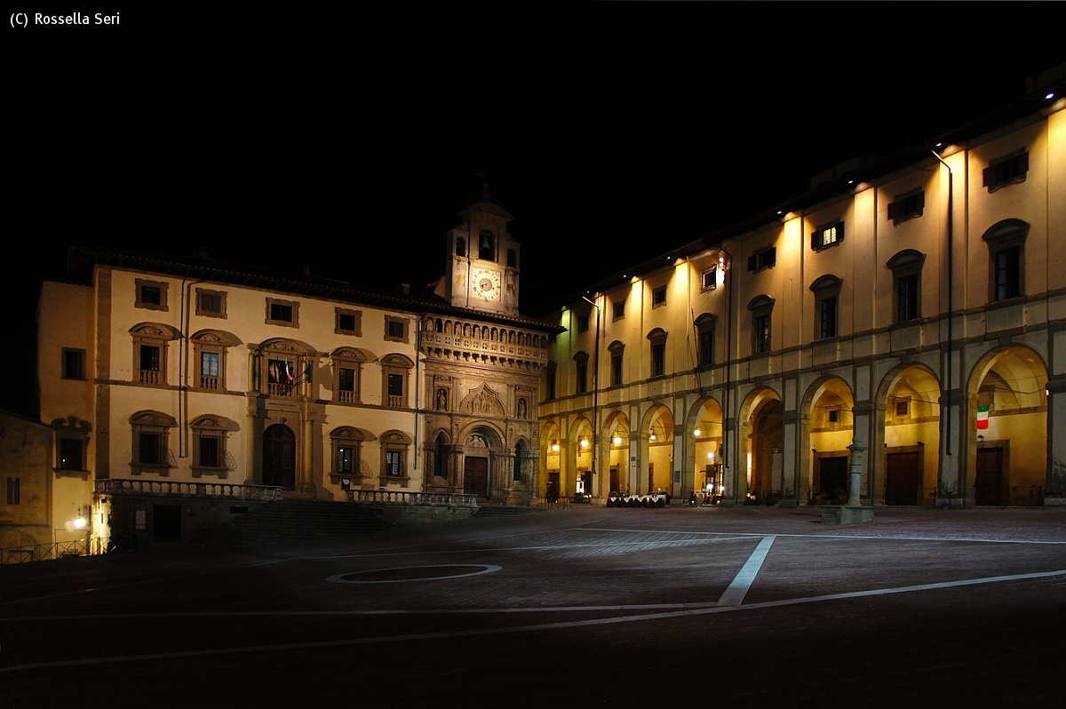 Piazza Grande by night...