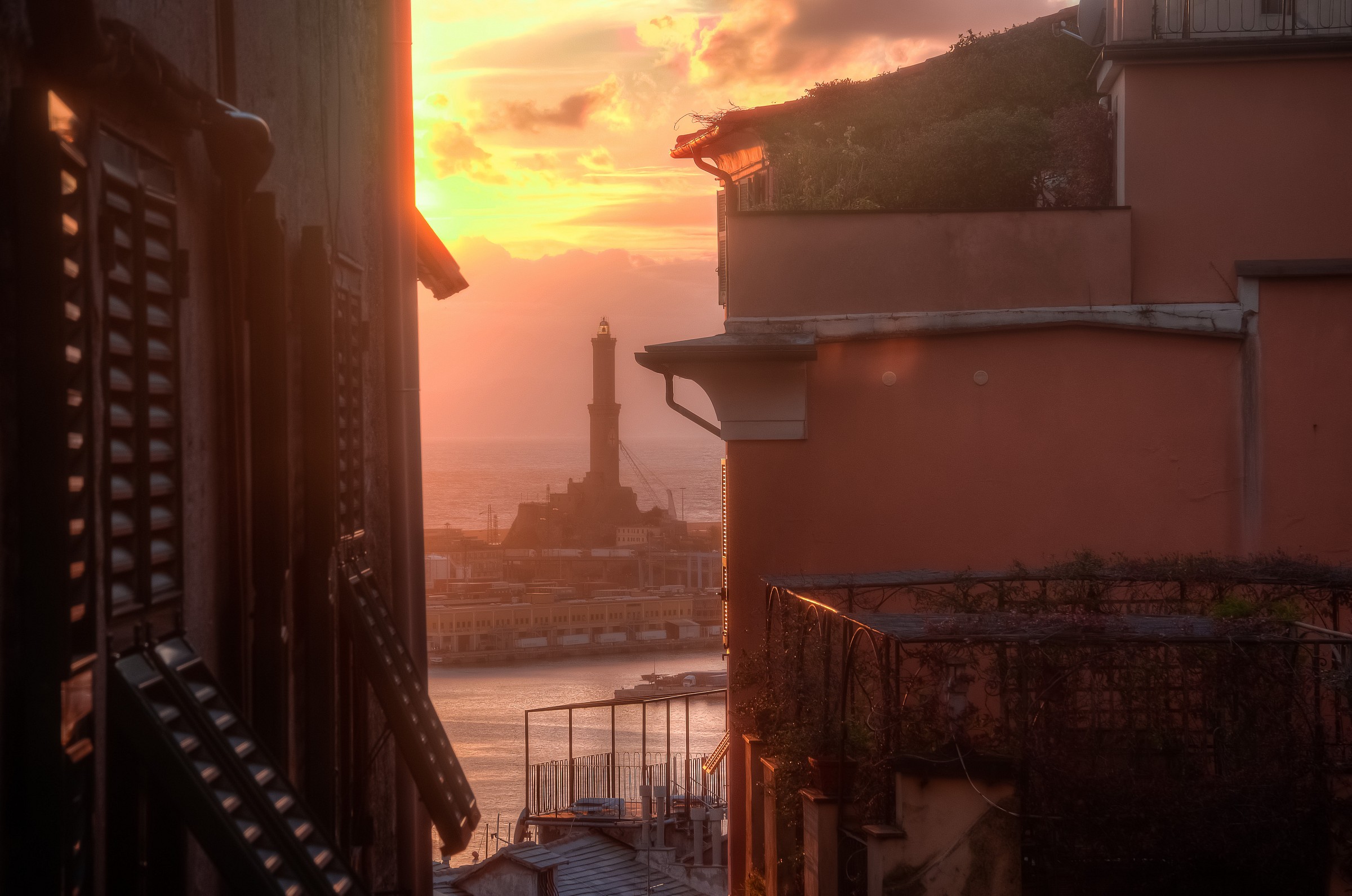 Genova, al tramonto...