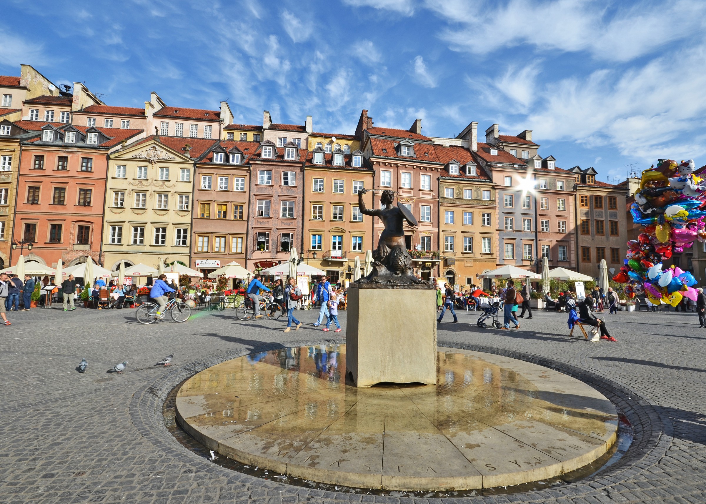 Warsaw - Market Square, Old Town...