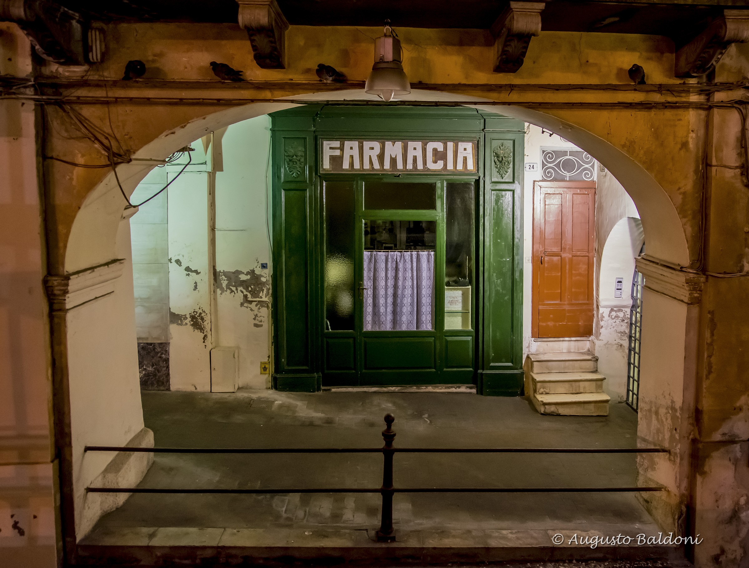 Lanciano (Ch) - Old Pharmacy...