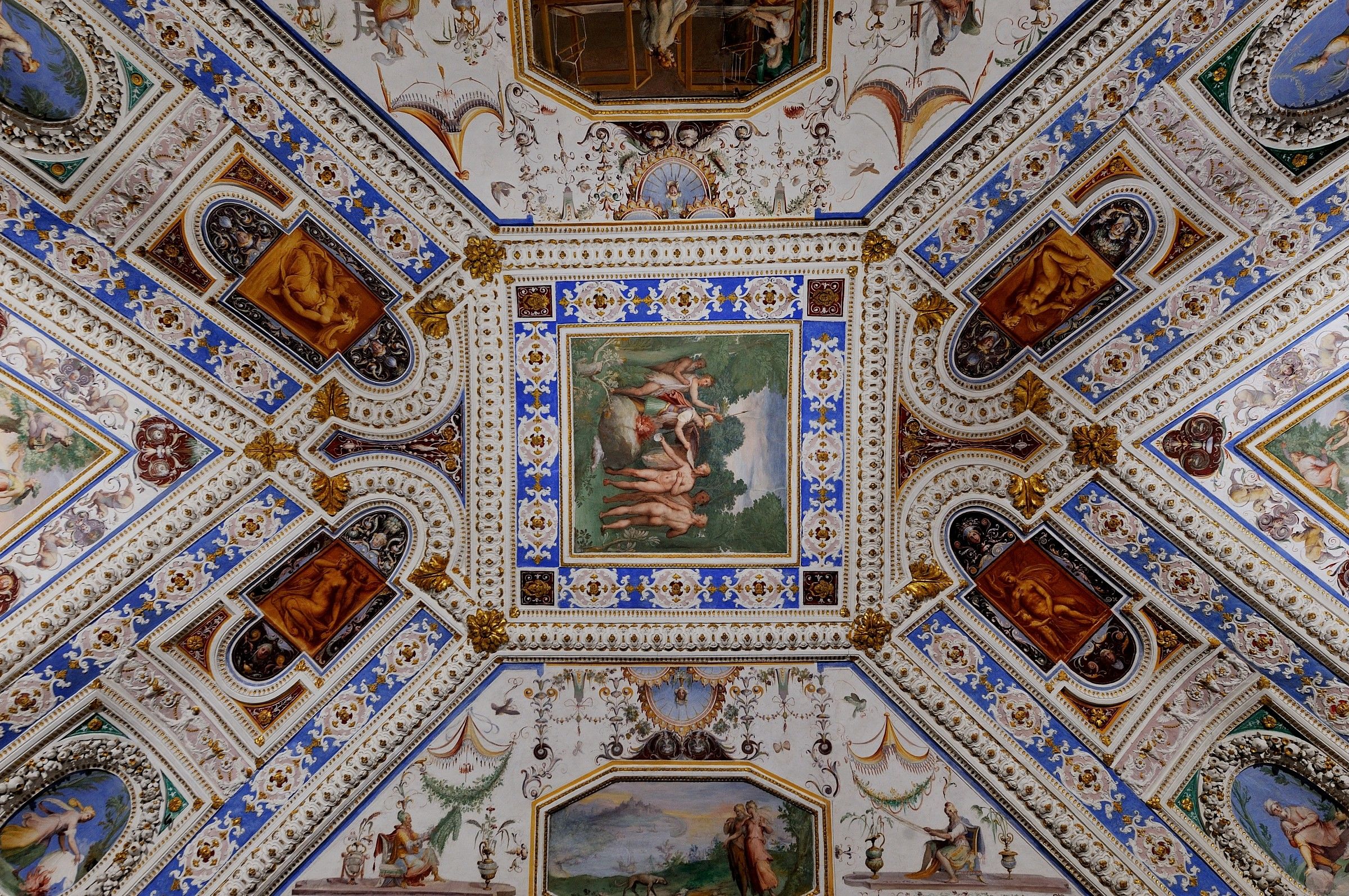Palazzo Farnese (Caprarola-VT)...