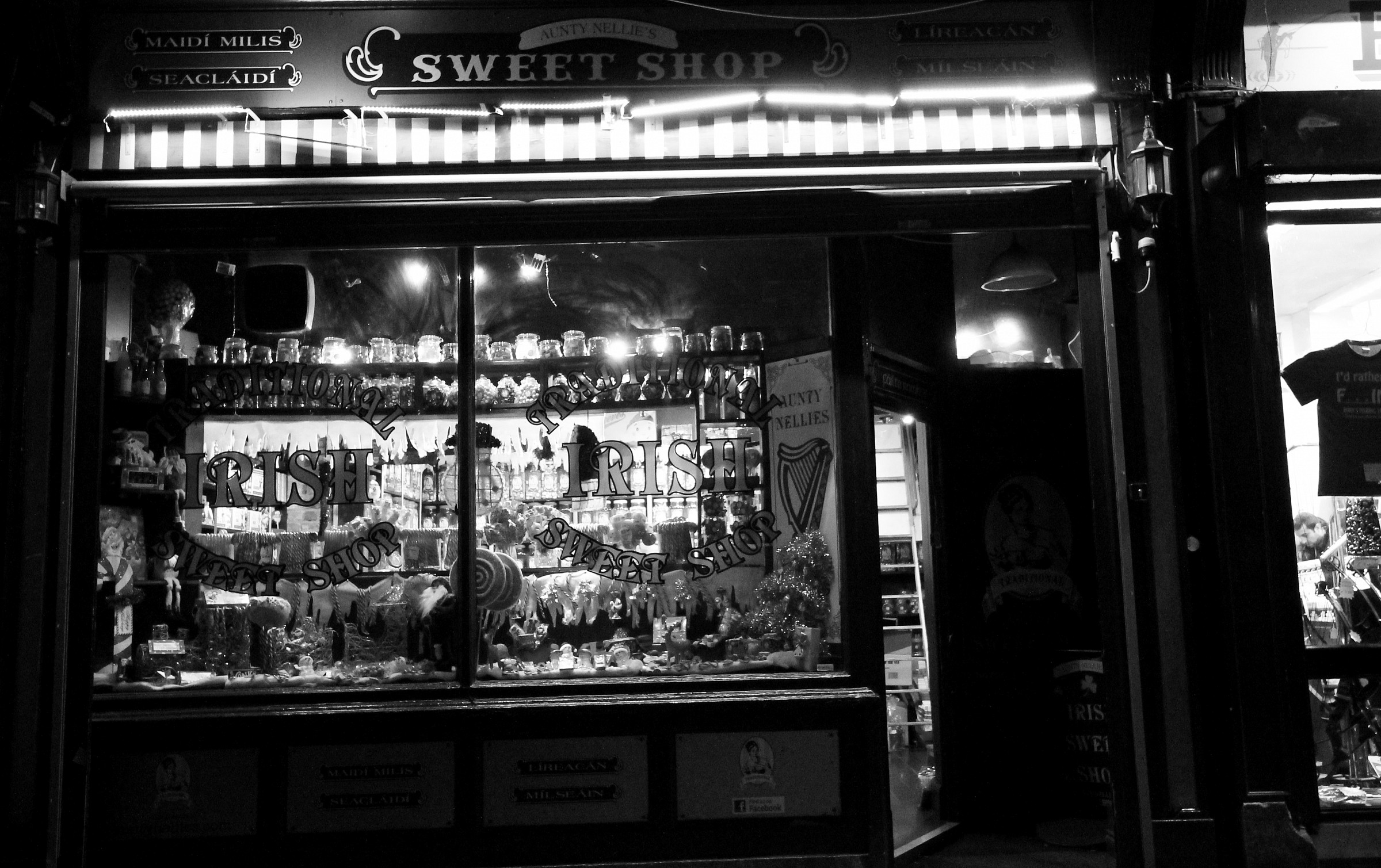Irish Candy Shop .....