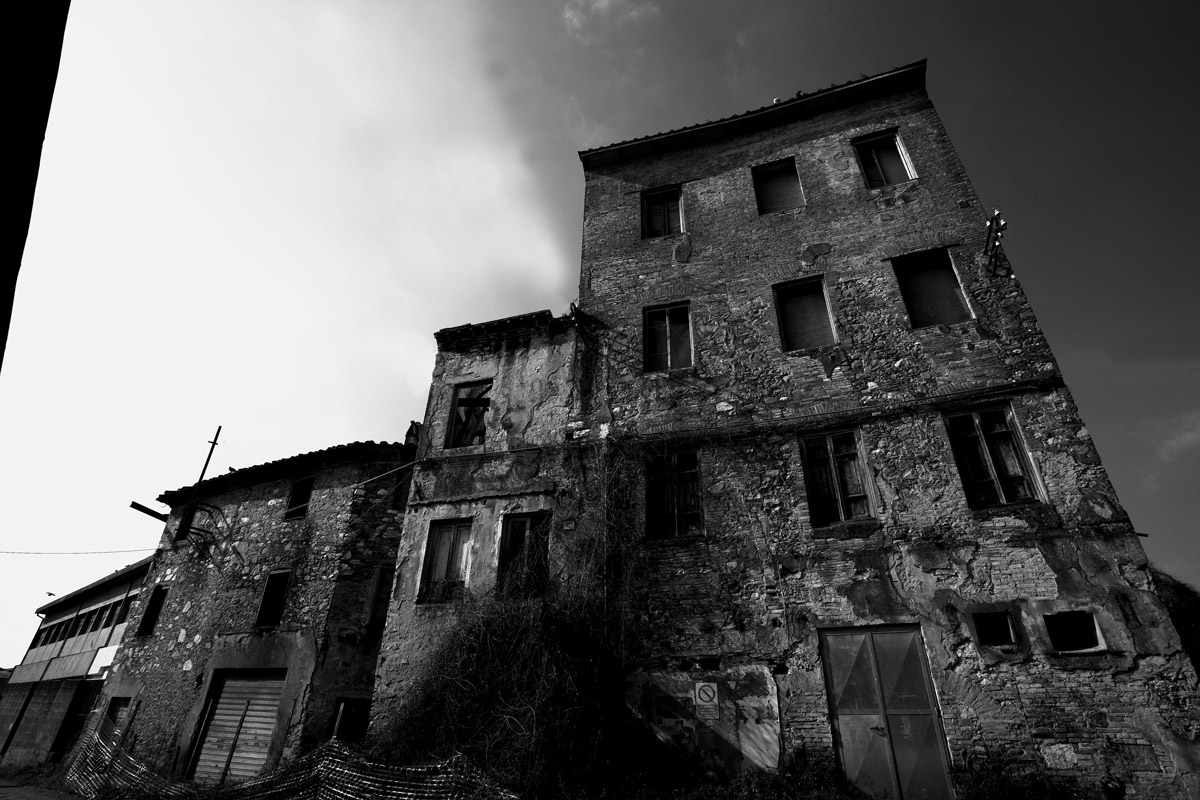 Antico edifico industriale a Marlia - Lucca...