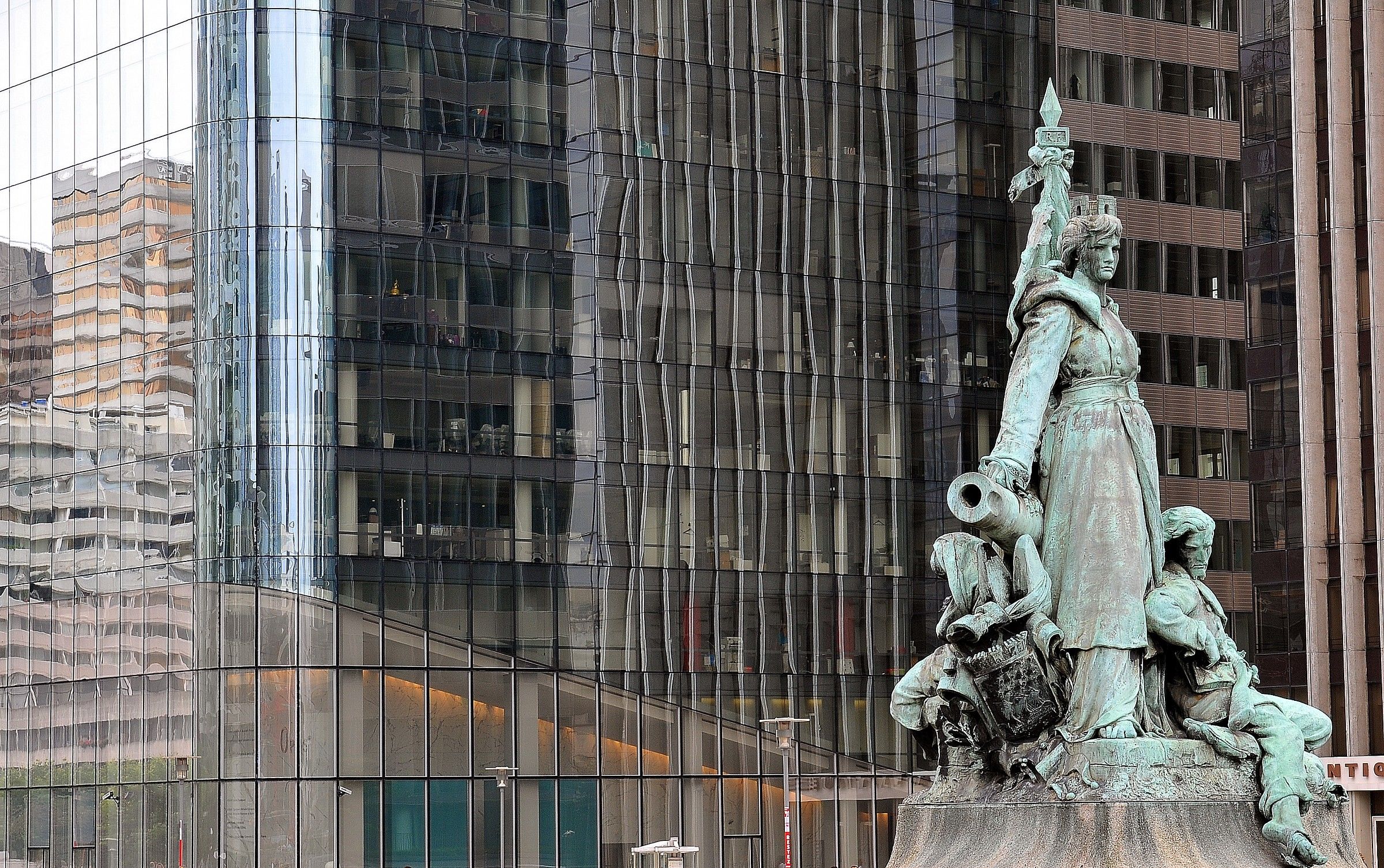 the statue and reflections...