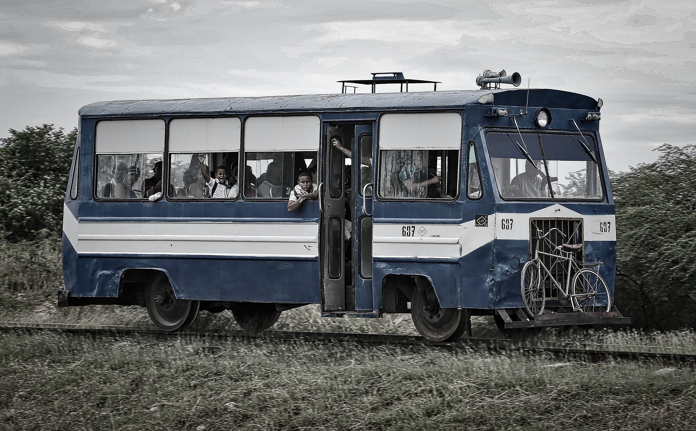 trainbus trinidad...