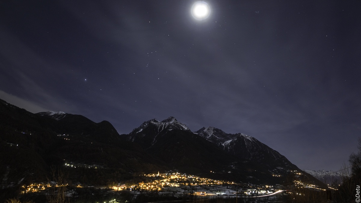 Night view Saint Marcel (Aosta Valley)...
