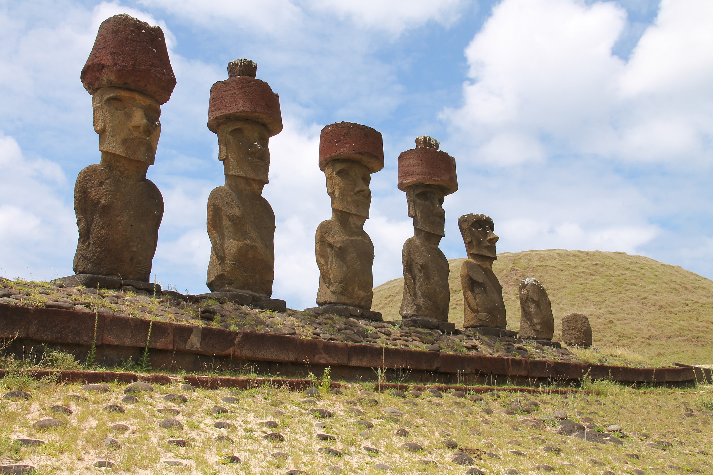 Easter Island Anakena...