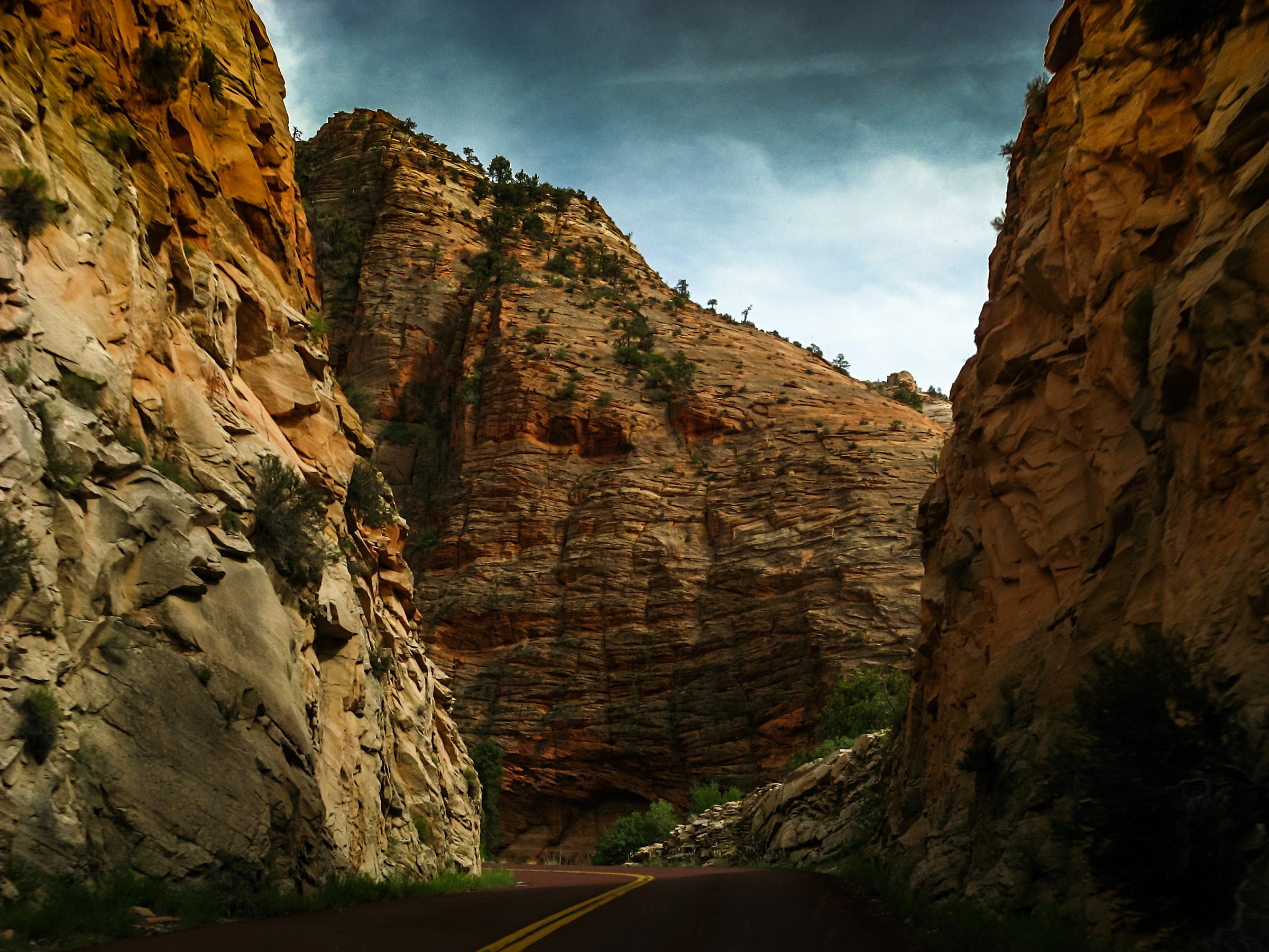 Zion National Park - Route 9 Scenic Byway...