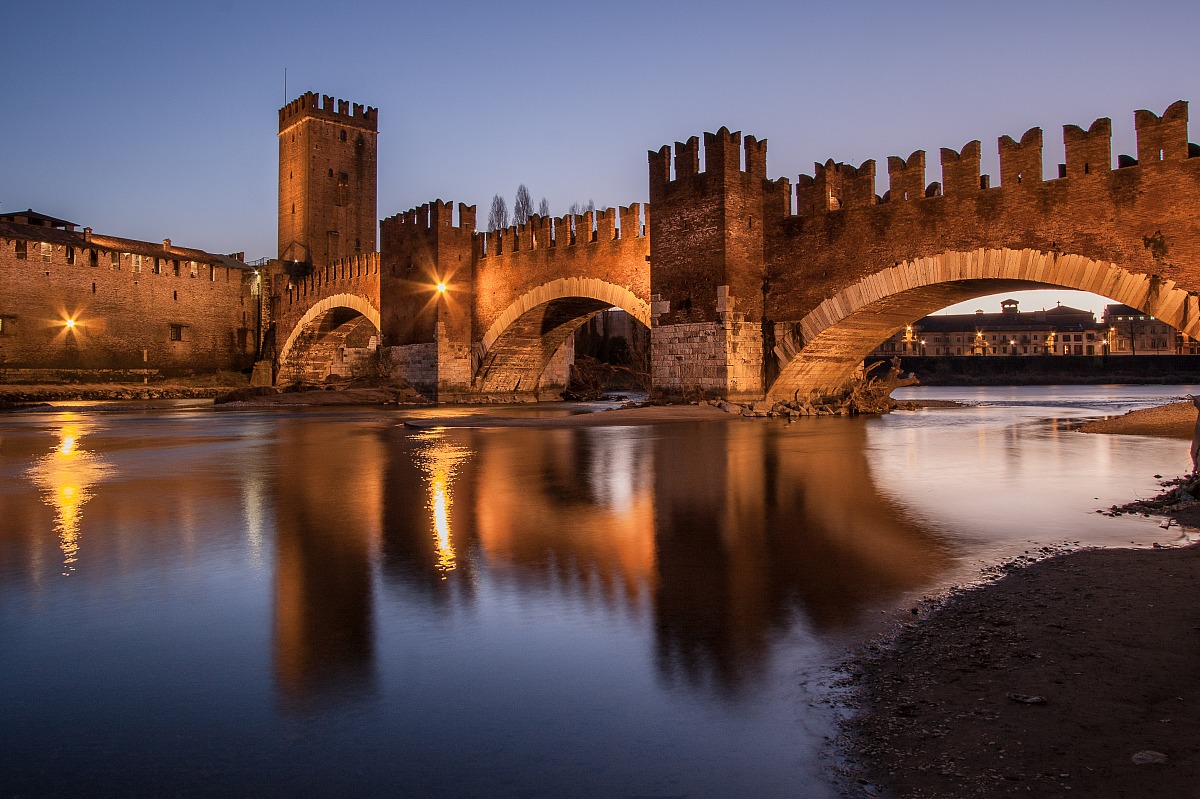 Verona ... e l'altra faccia del ponte!...