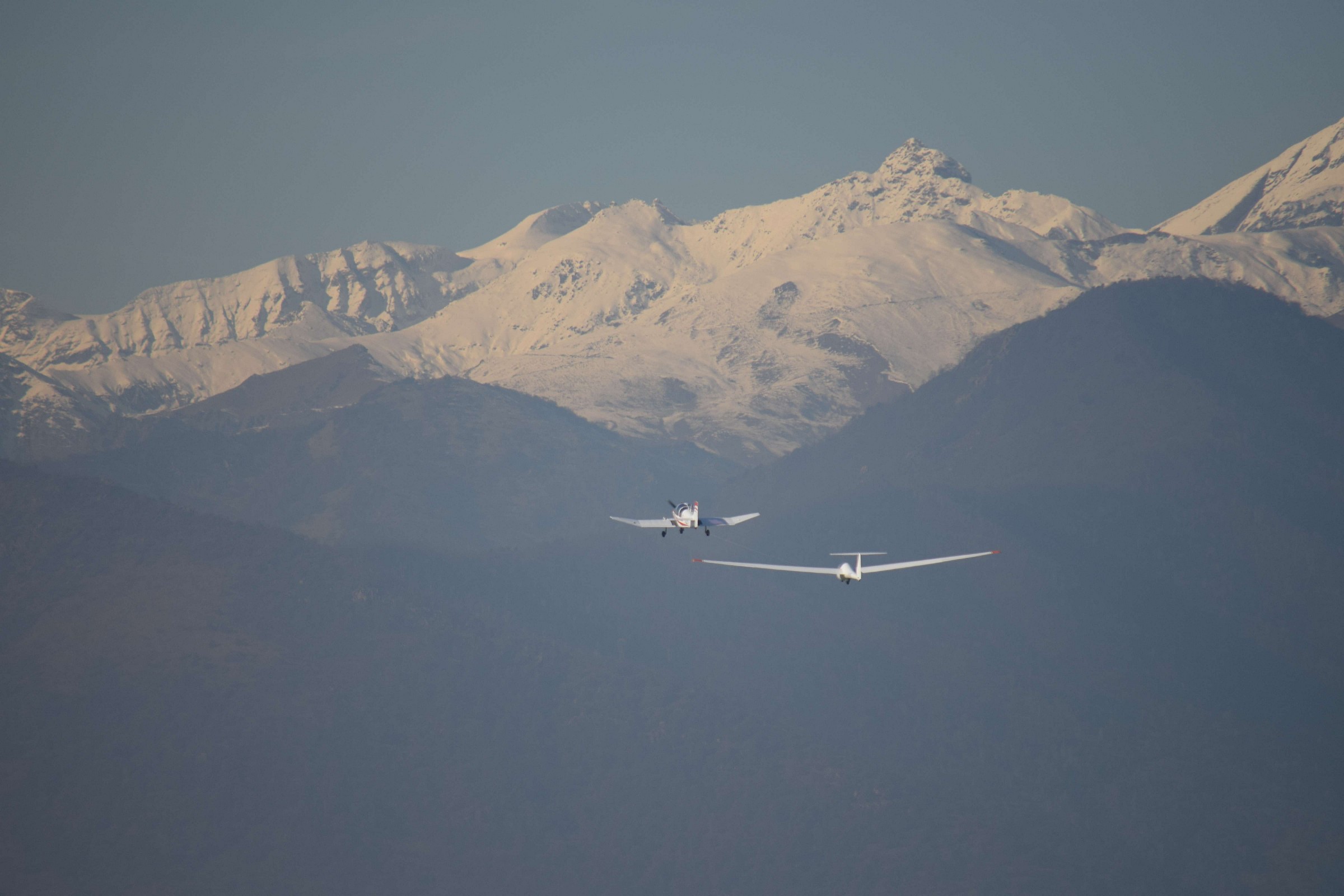 Glider Towing...