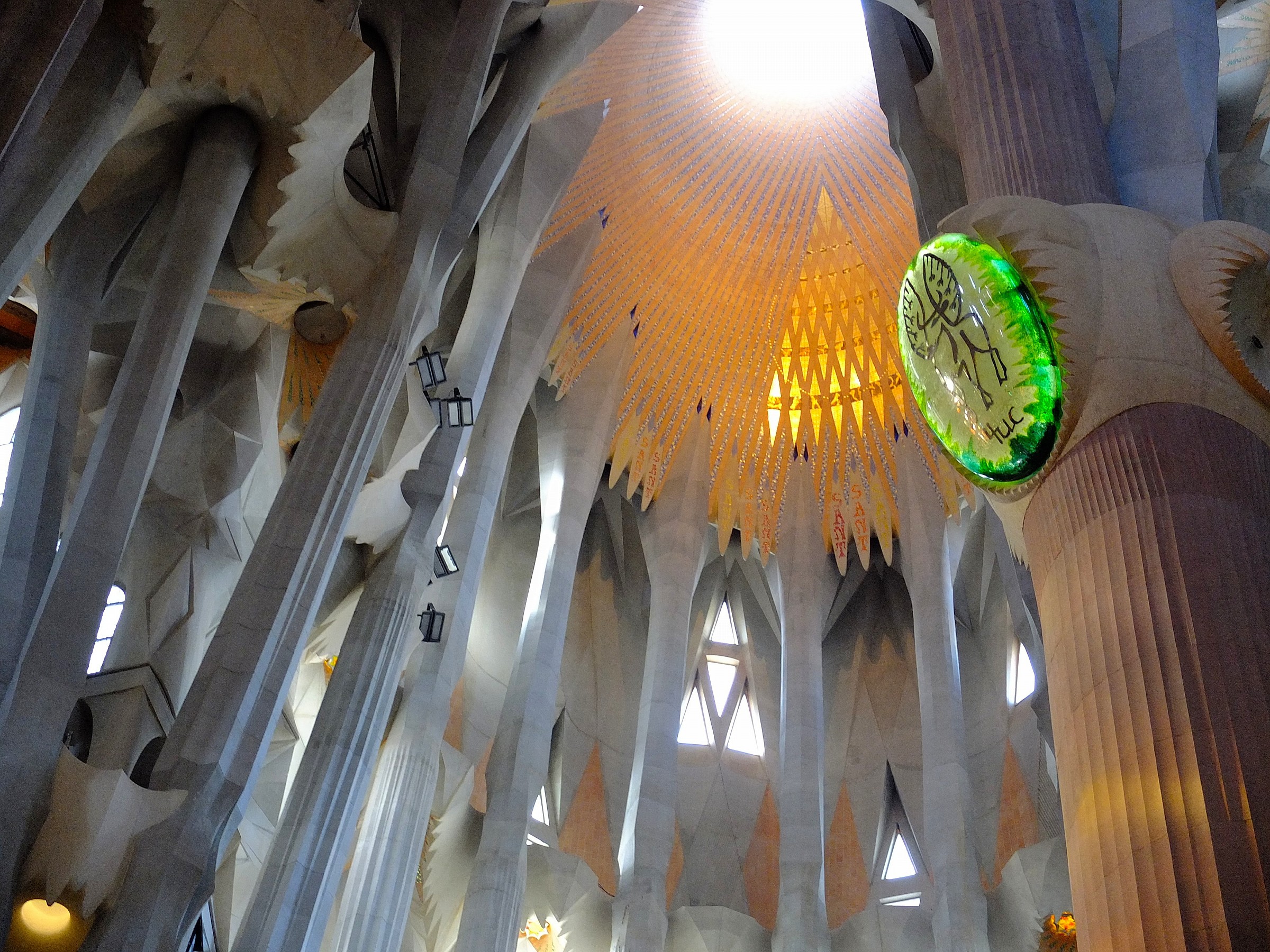 Sagrada Familia Gaudi 2...