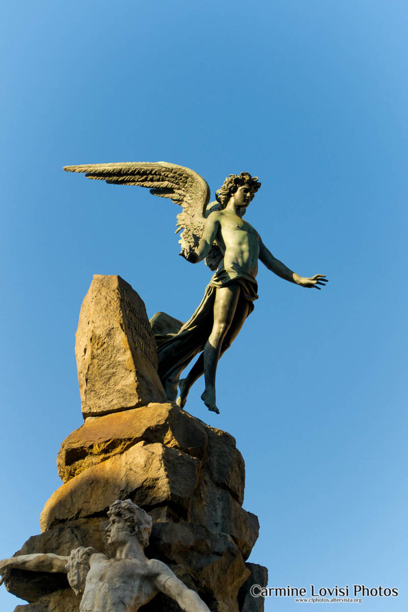Monumento al Traforo del Frejus - Piazza Statuto...