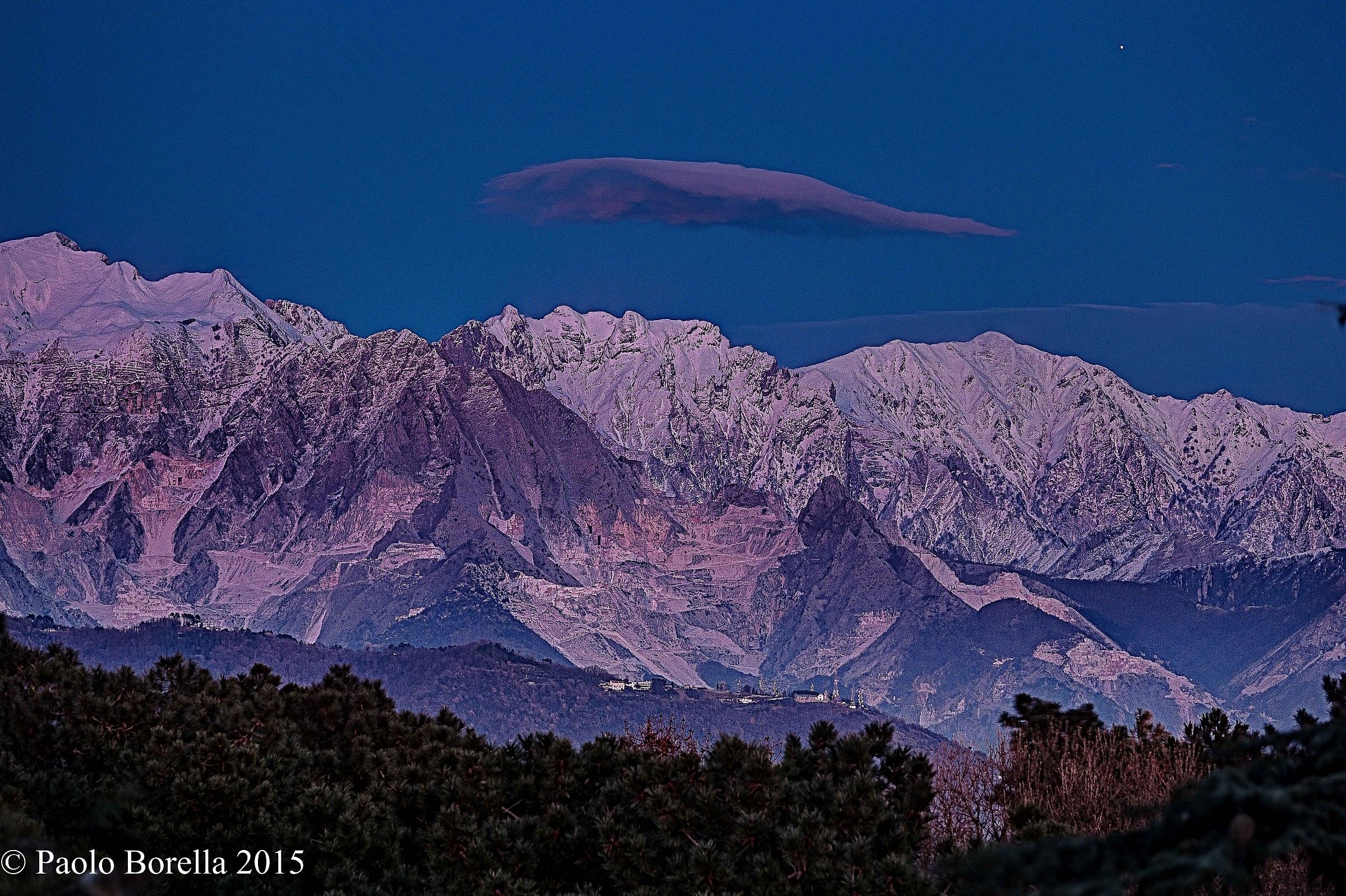 The Apuan Alps and Venus...