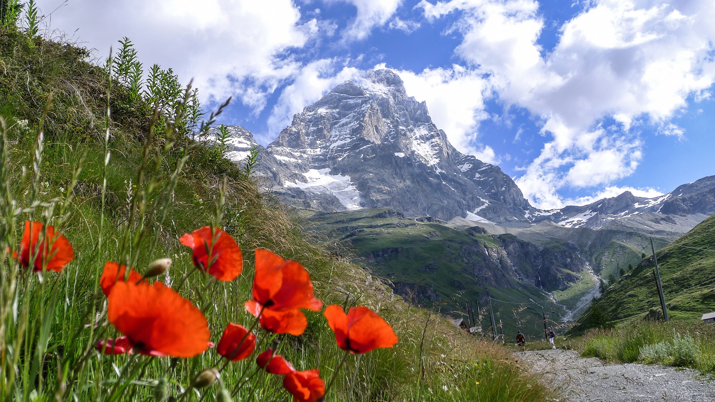 towards the Matterhorn...
