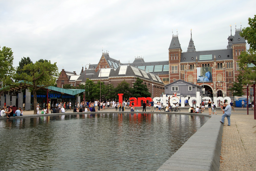 Amsterdam - Rijksmuseum e la scritta I am Amsterdam...