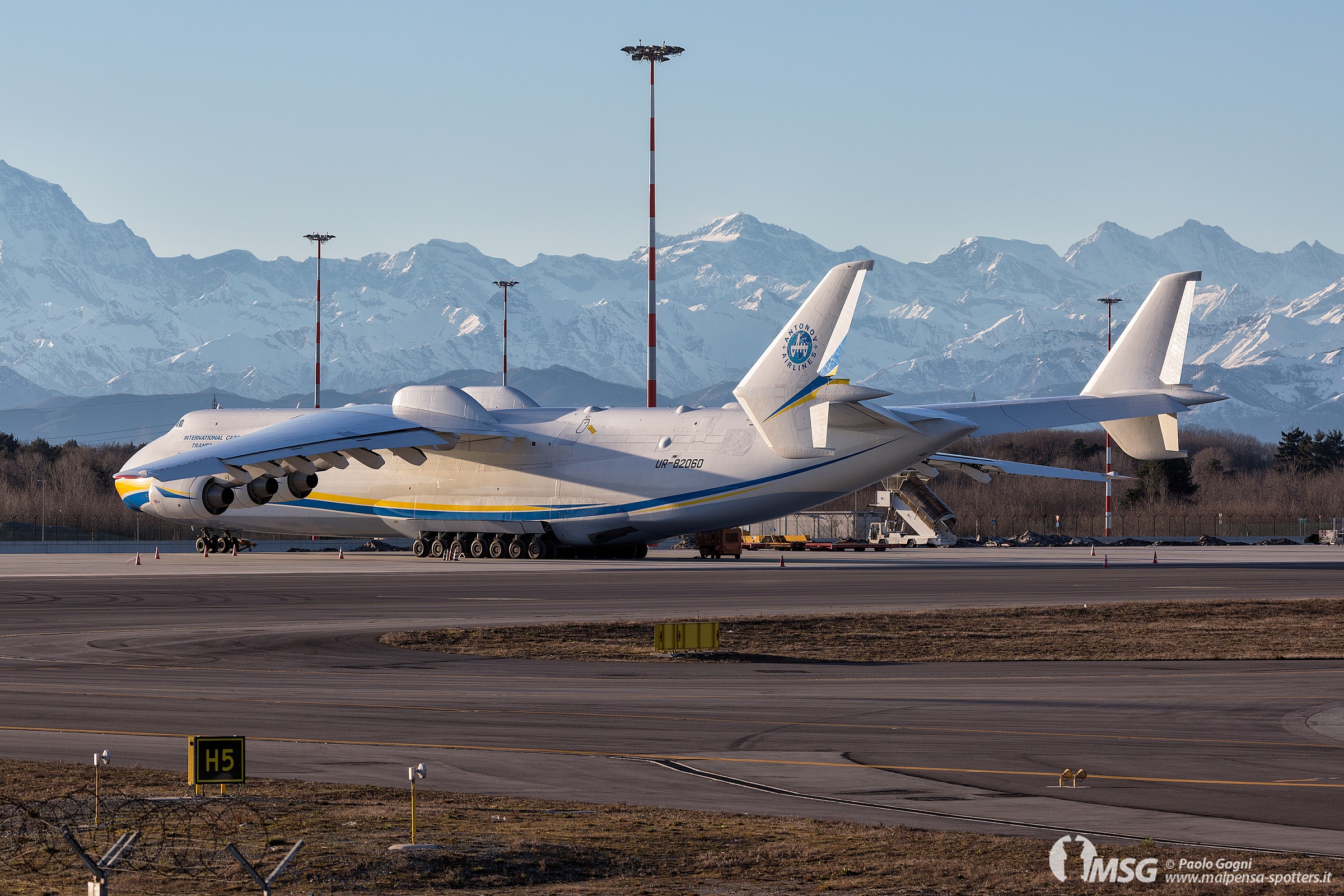 Antonov An-225 Mriya - ??????? ?? - 225 ????...