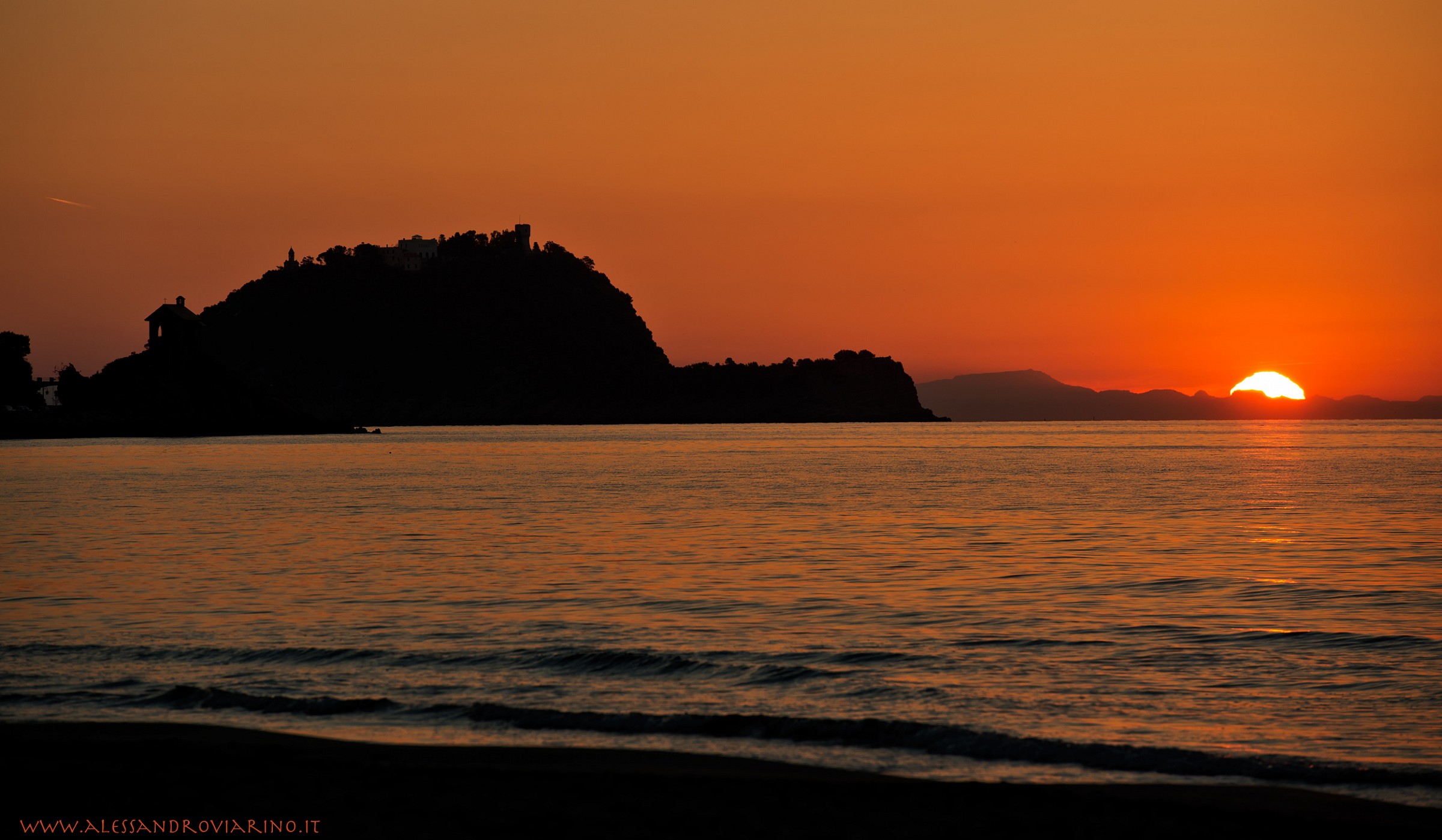 dawn in front of the island gallinara...