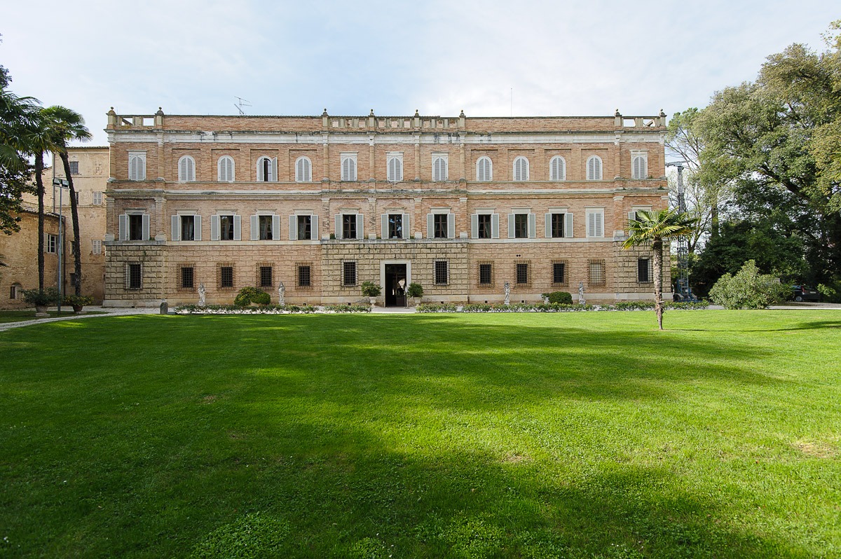 Palazzo Giustiniani Bandini...