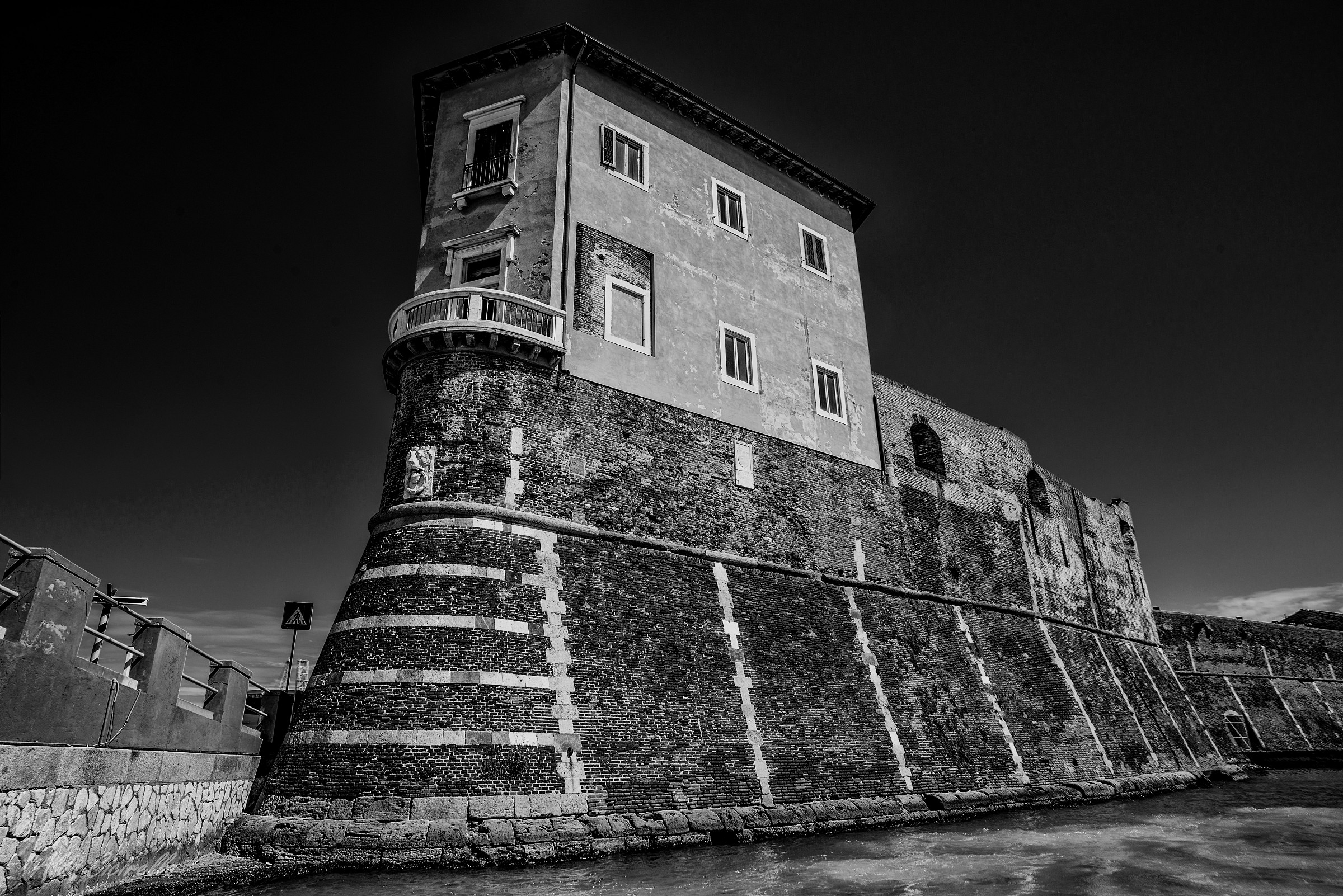 Livorno - Quartiere Venezia - Fortezza Medicea....