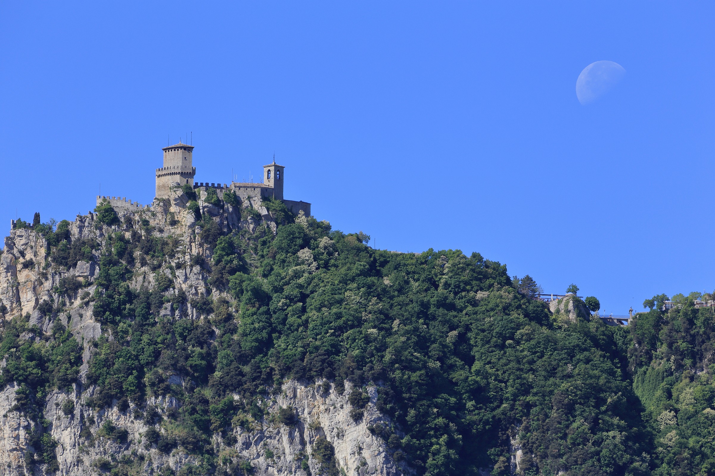 Another Half Moon from San Marino!...