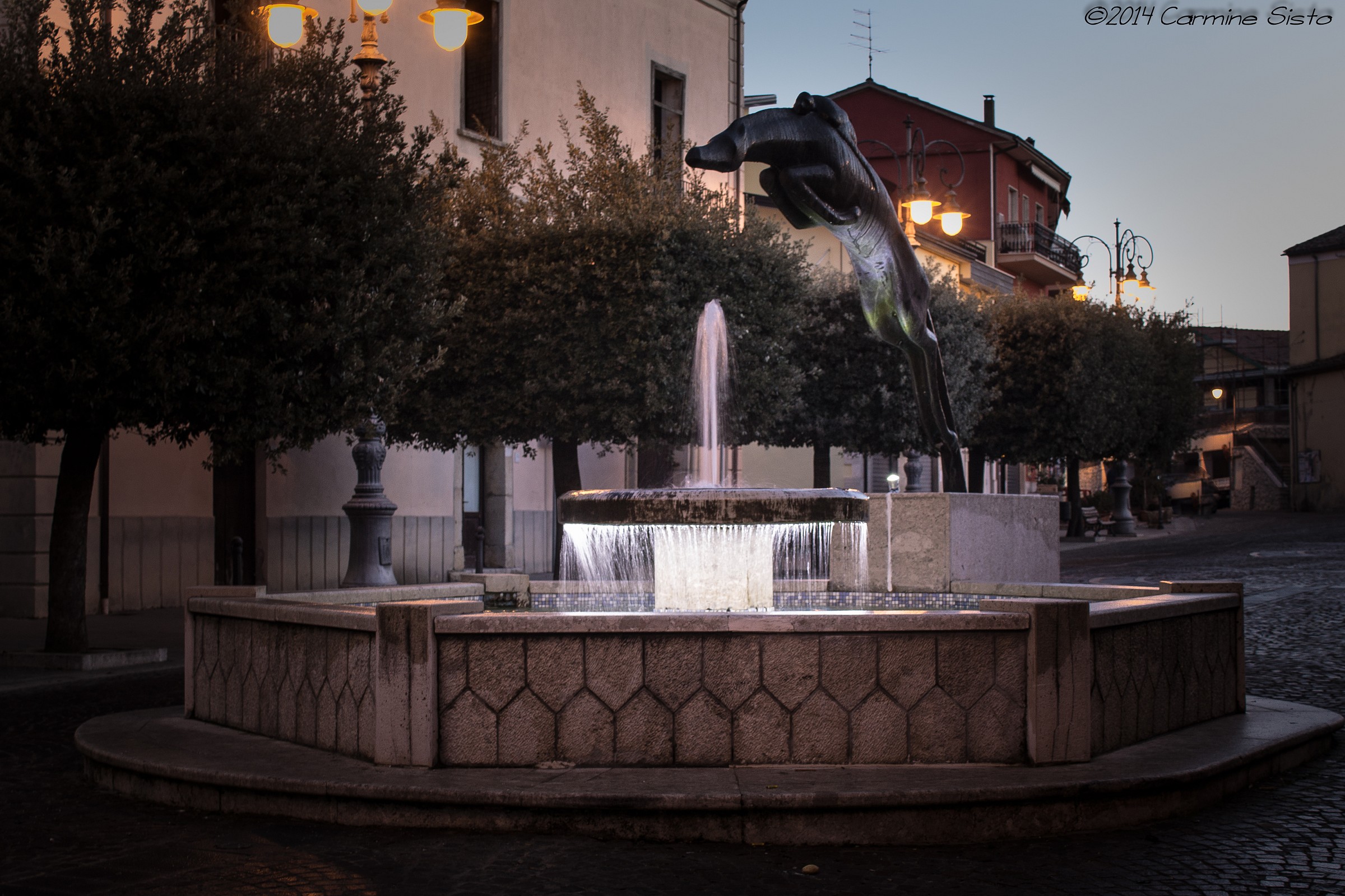 Fountain with jockey Castel barony...