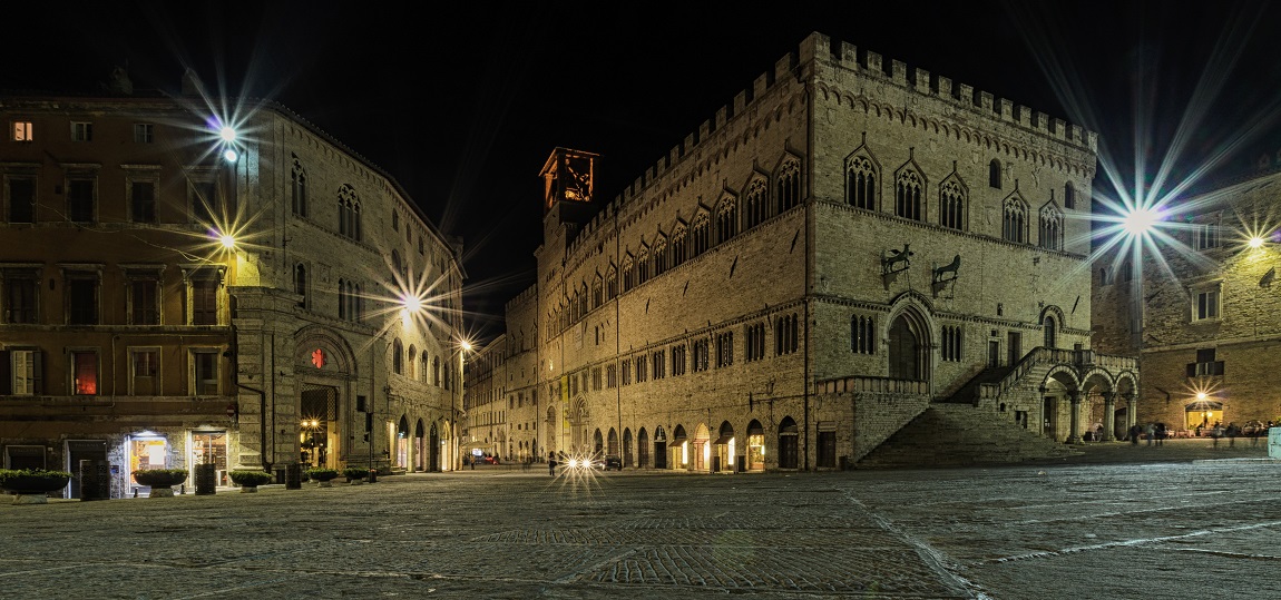 Corso Pietro Vannucci SalaDeiNotari Piazza IV.Novembre...