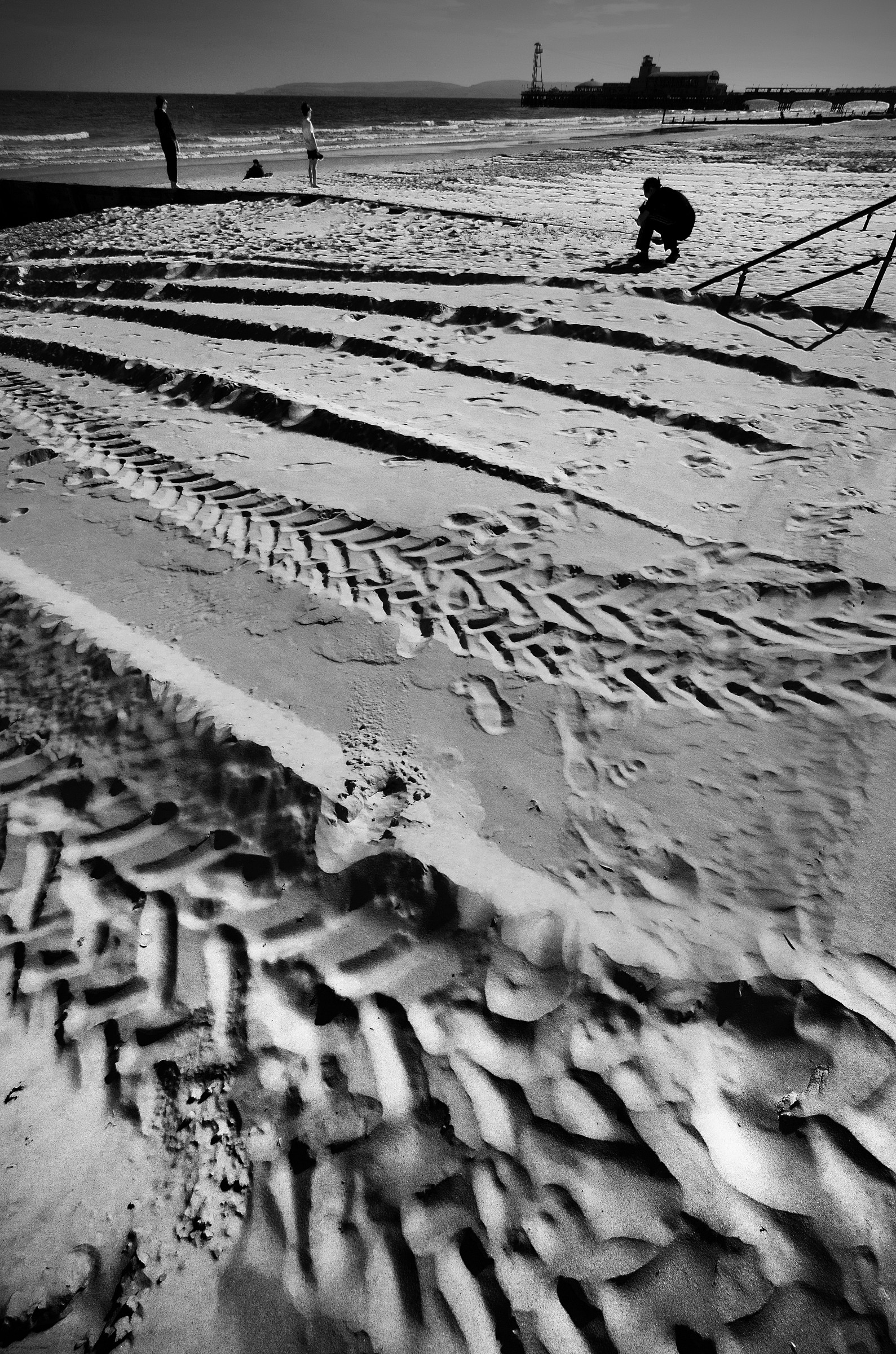 Tracks in the sand (Bournemouth)...