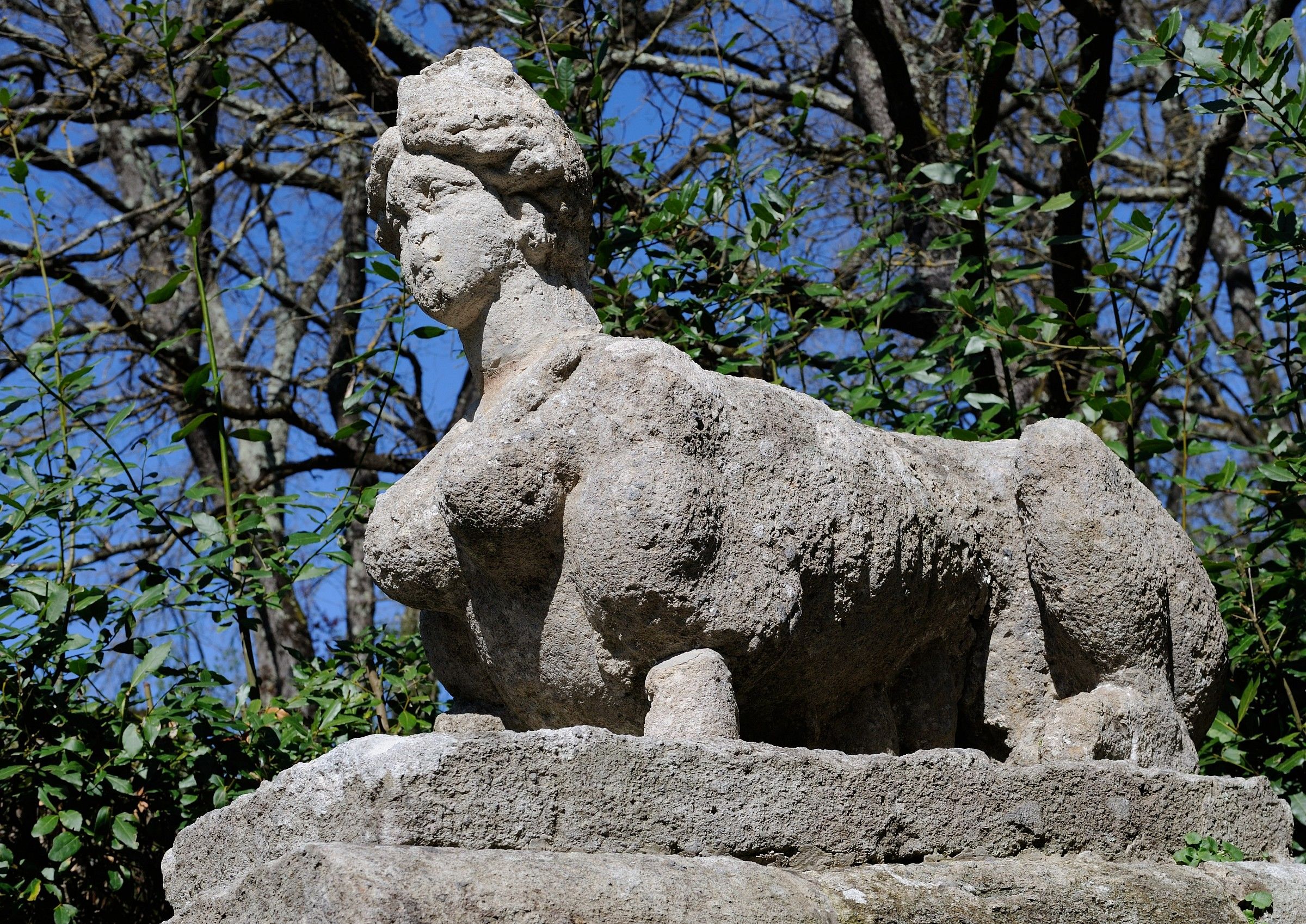 Bomarzo (Vt)-La Sfinge nel Parco dei Mostri...
