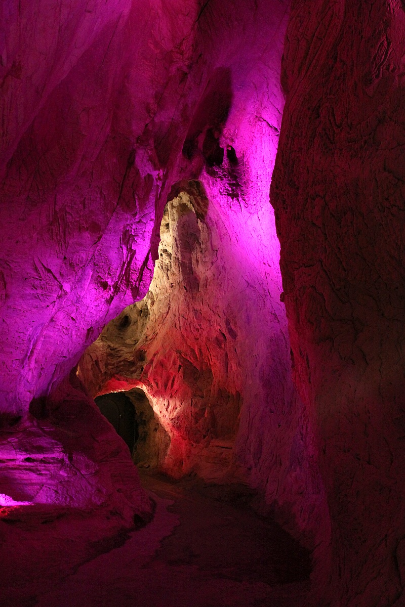 Colors in cave...