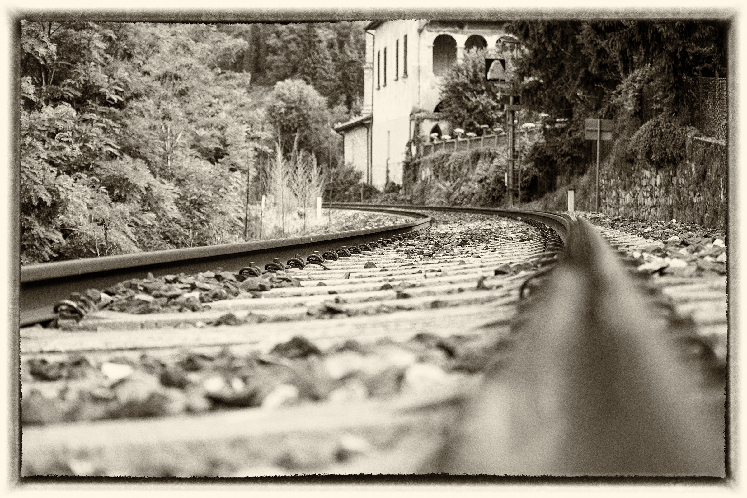 Level crossing in Provaglio (bs)...