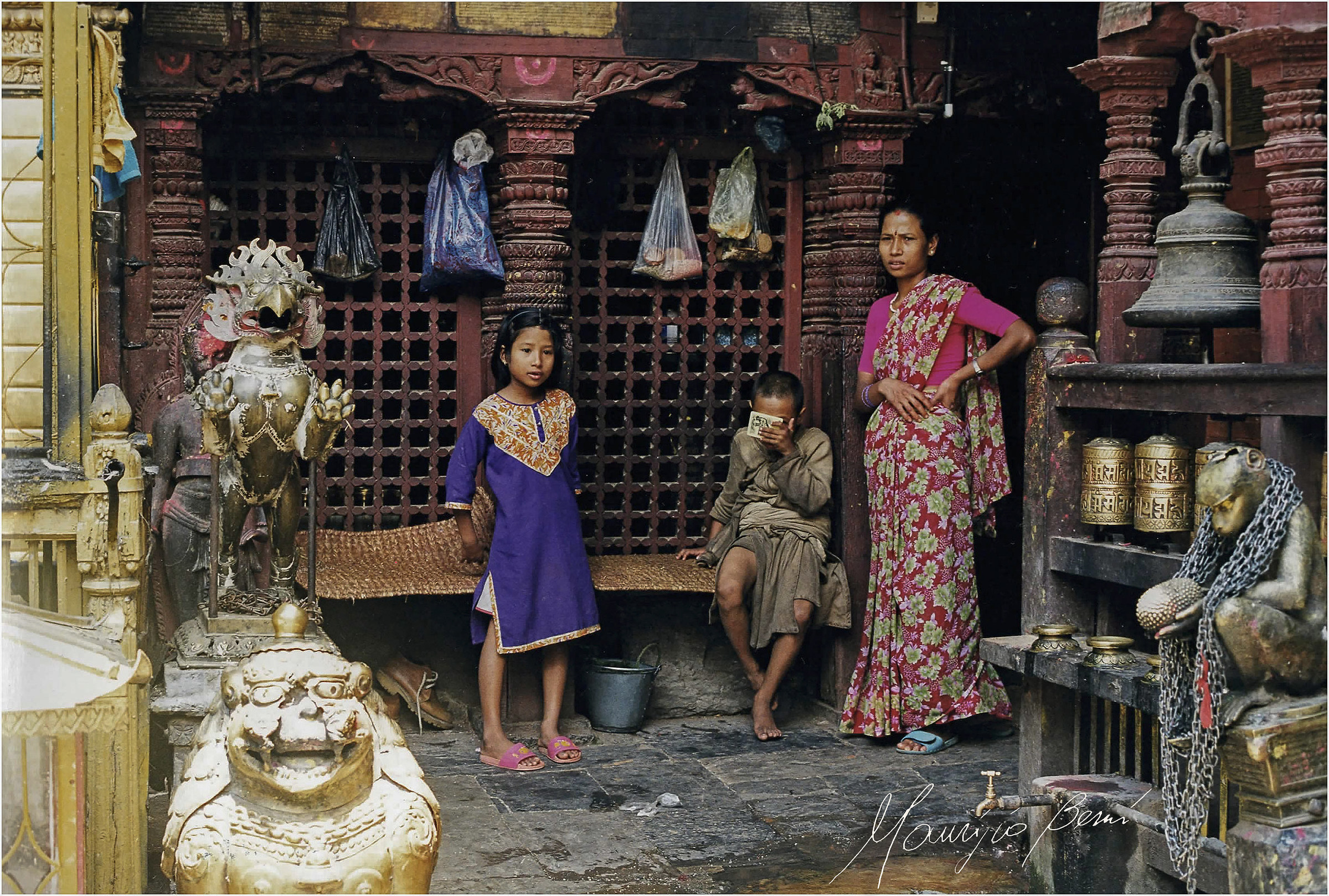 Kathmandu, Patan il tempio d'oro...