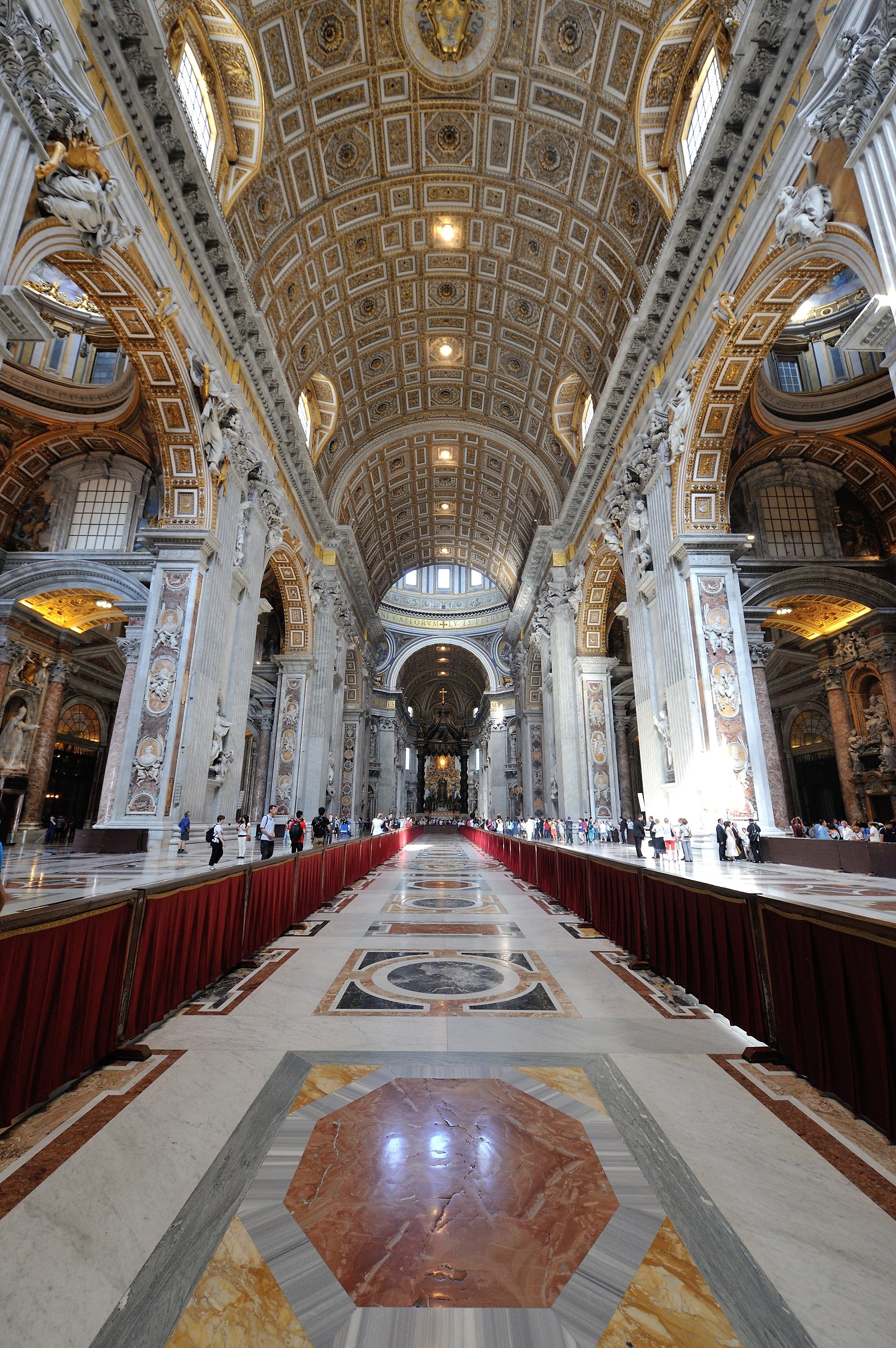 Roma-Interno Basilica S.Pietro...