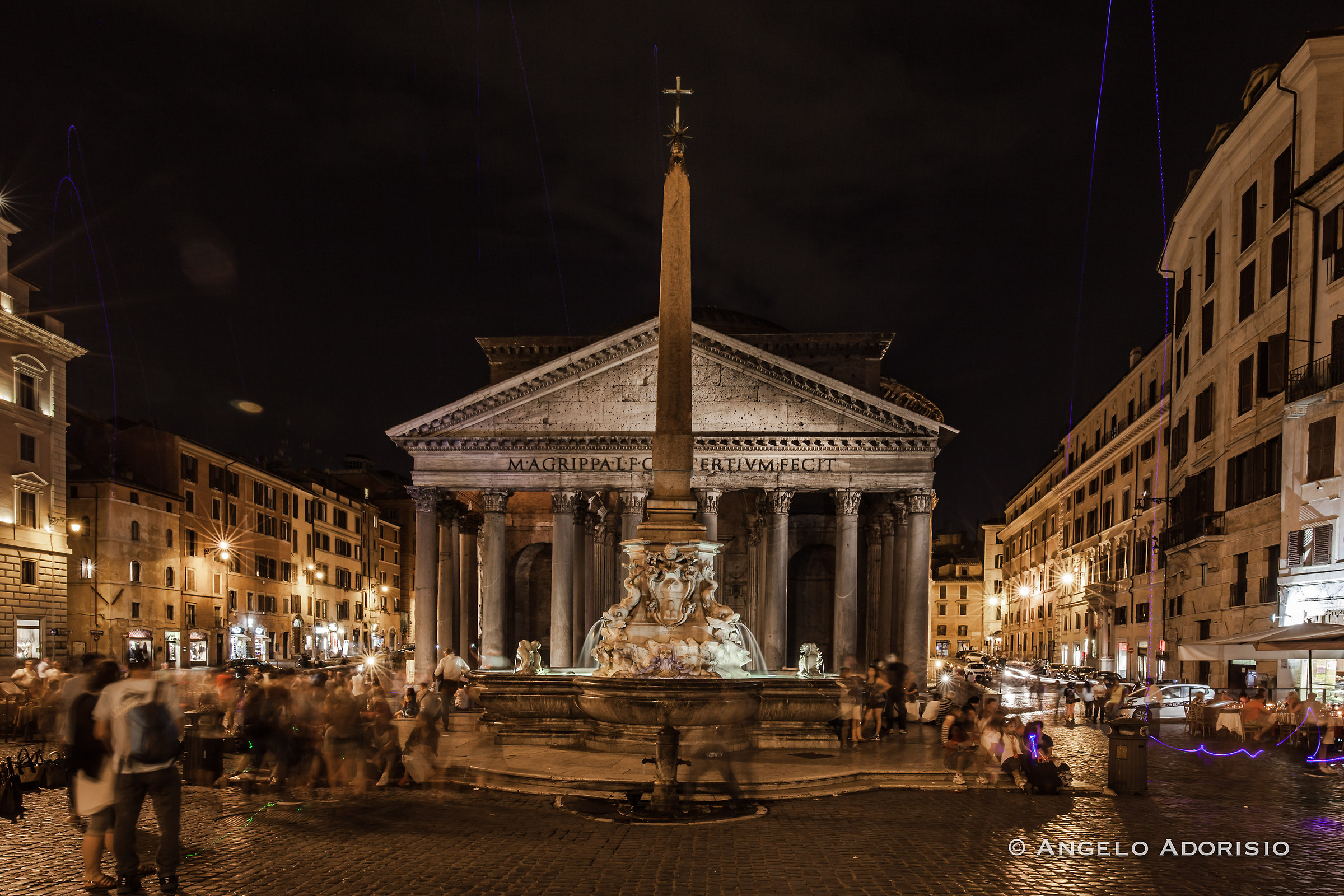 Roma - Pantheon - Piazza della Rotonda...