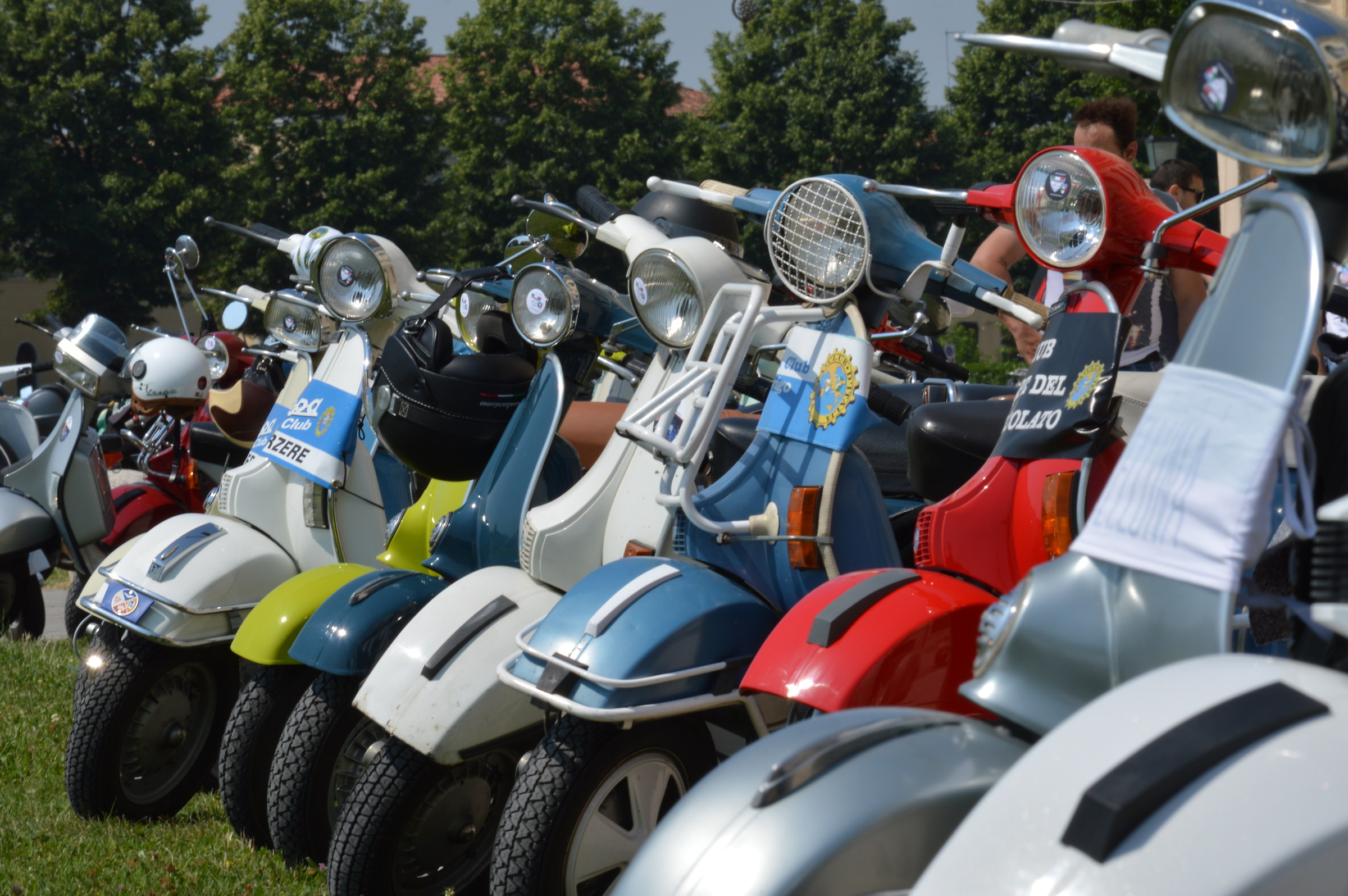 vespa vecchia gloria...
