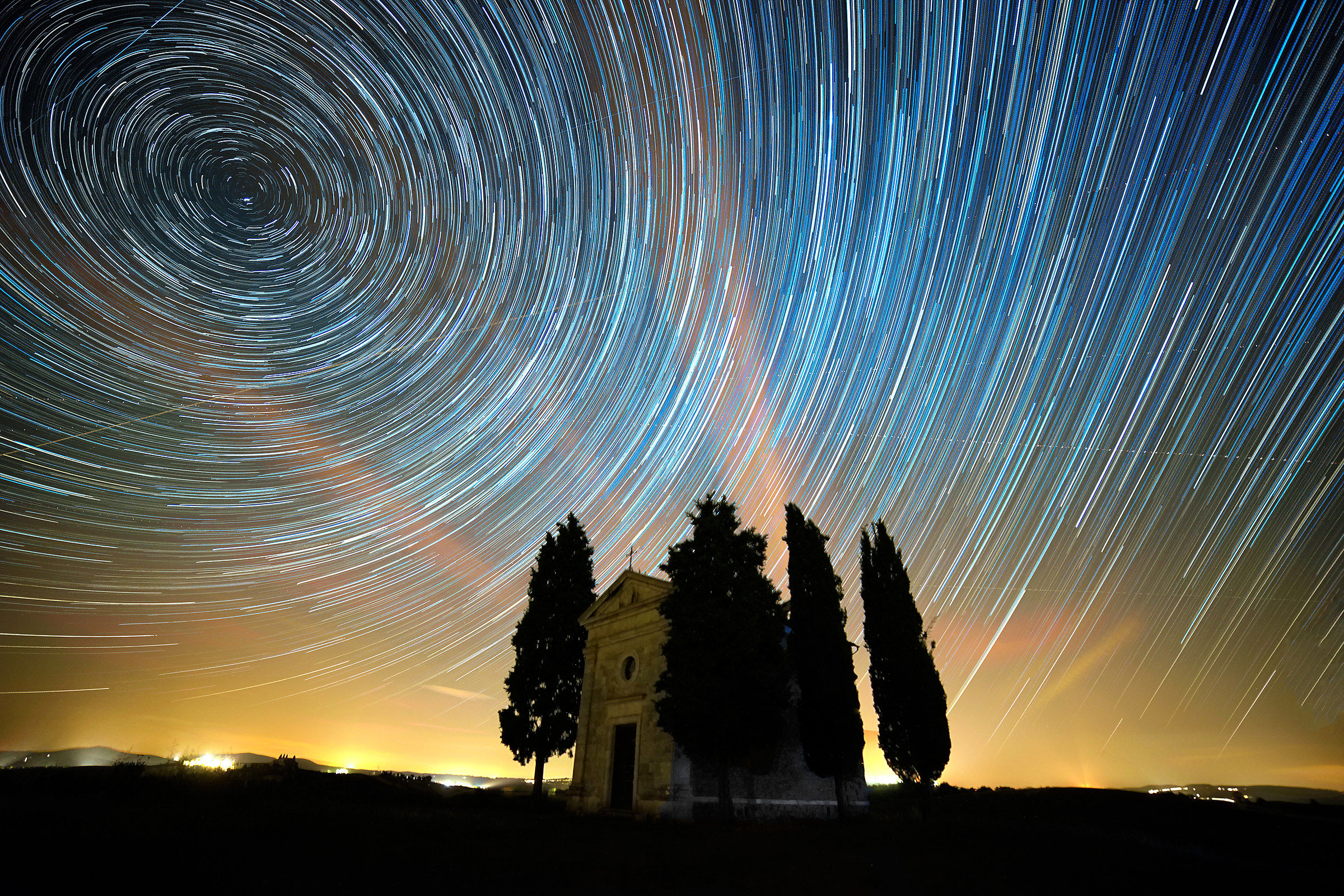 Startrail - Val d'Orcia...