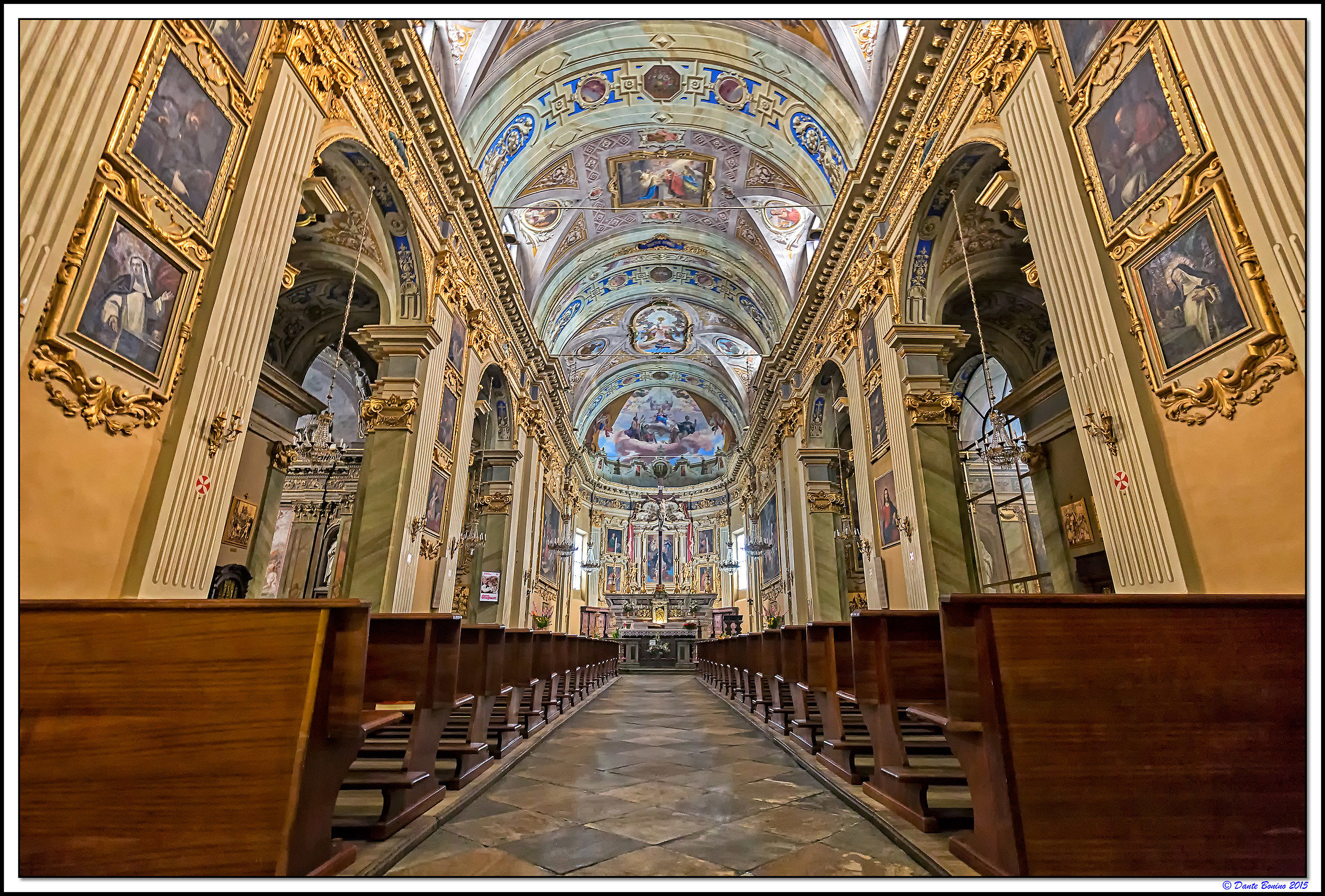 Carassone: Parish San Giovanni and San Domenico...