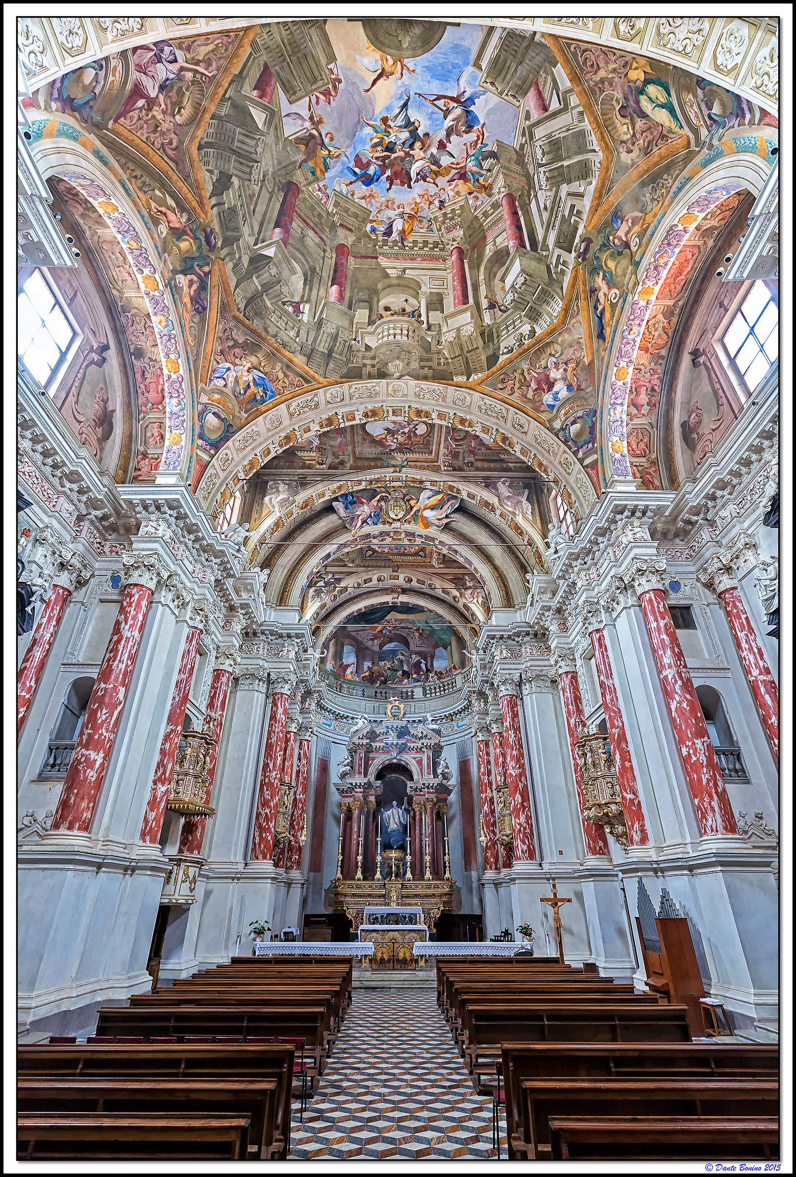Mondovì: Chiesa di San Francesco Saverio...
