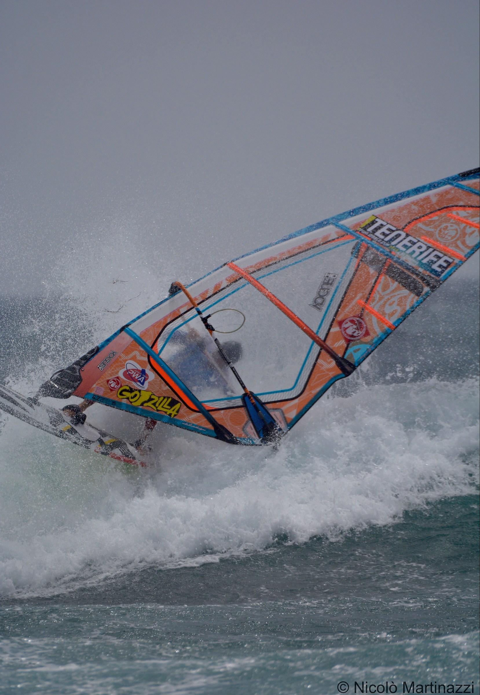 Windsurfing World...