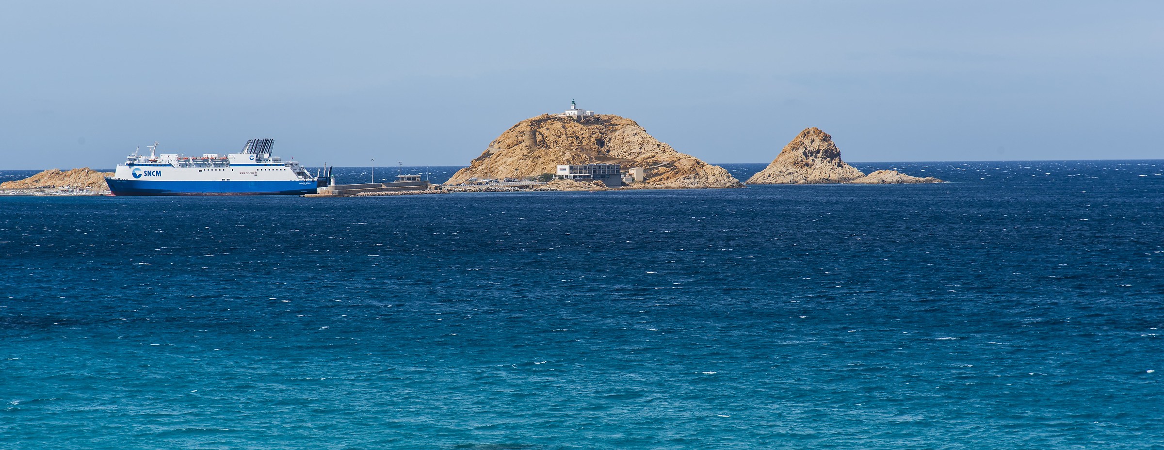 Isola Rossa (Corsica)...