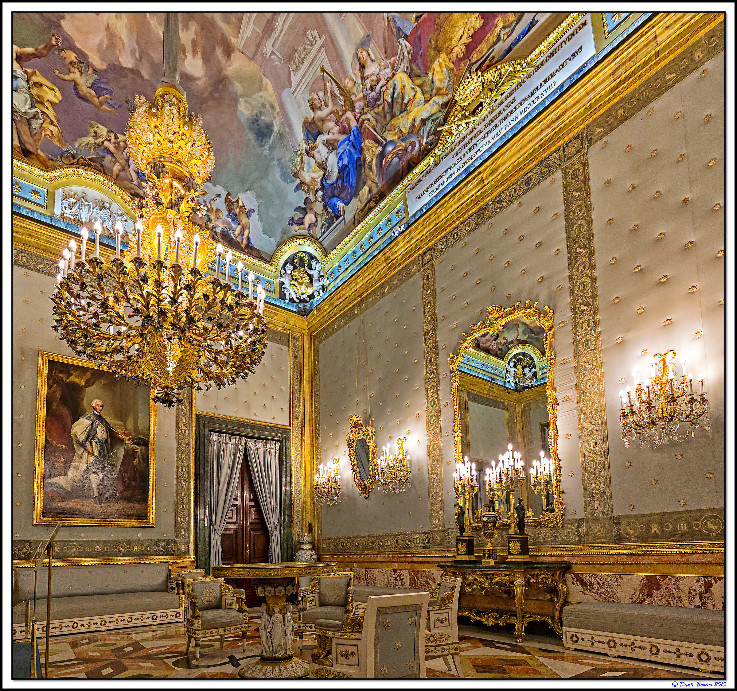 Salon de Carlos III...