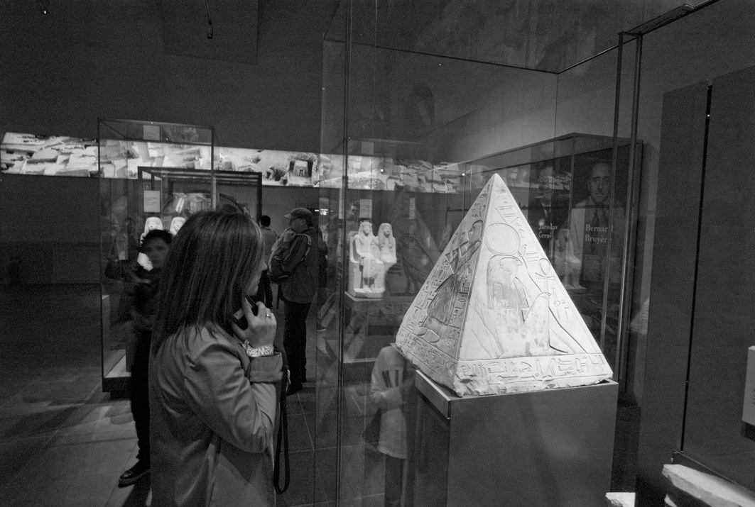 The pyramid and Valentina...