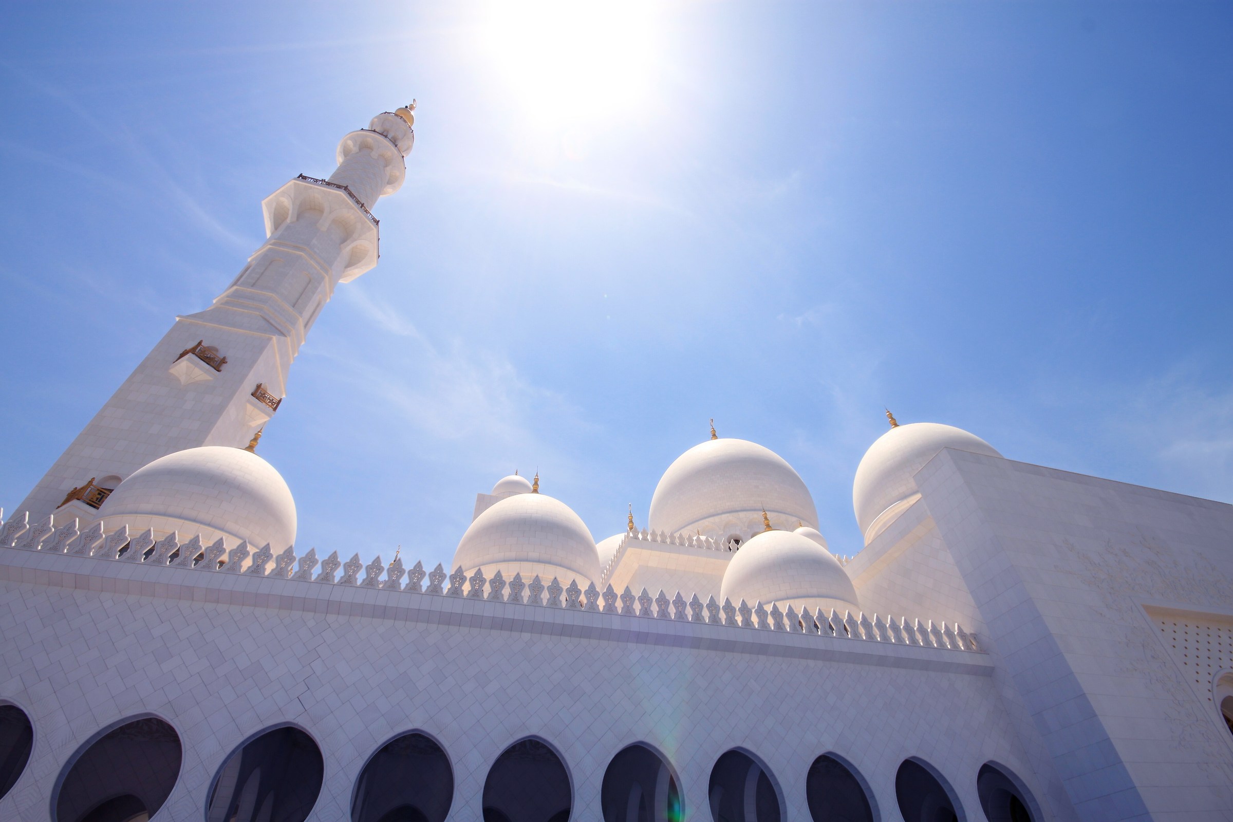 Grand Mosque in Abu Dhabi 2...