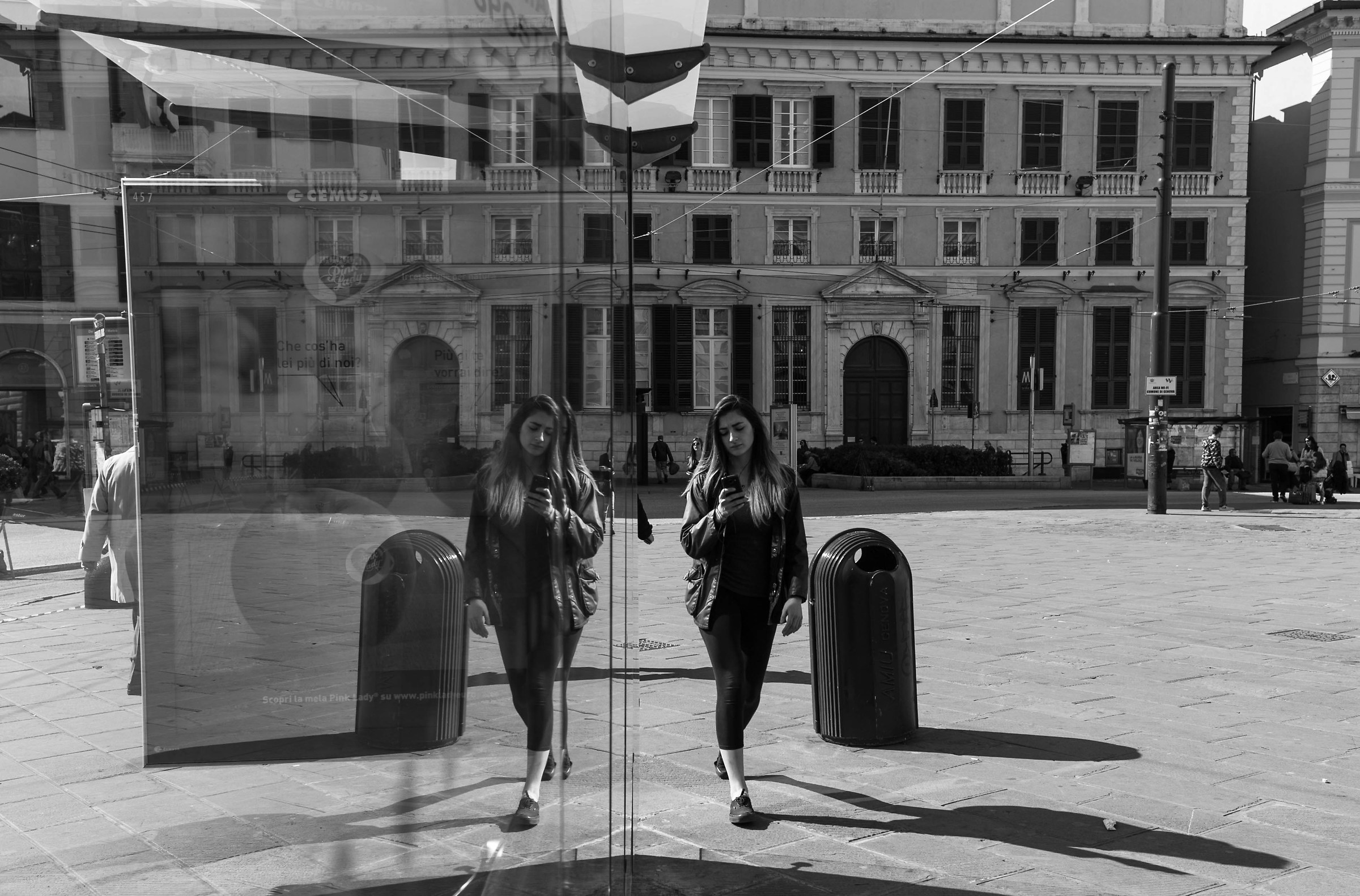 Genoa - Reflections of woman...