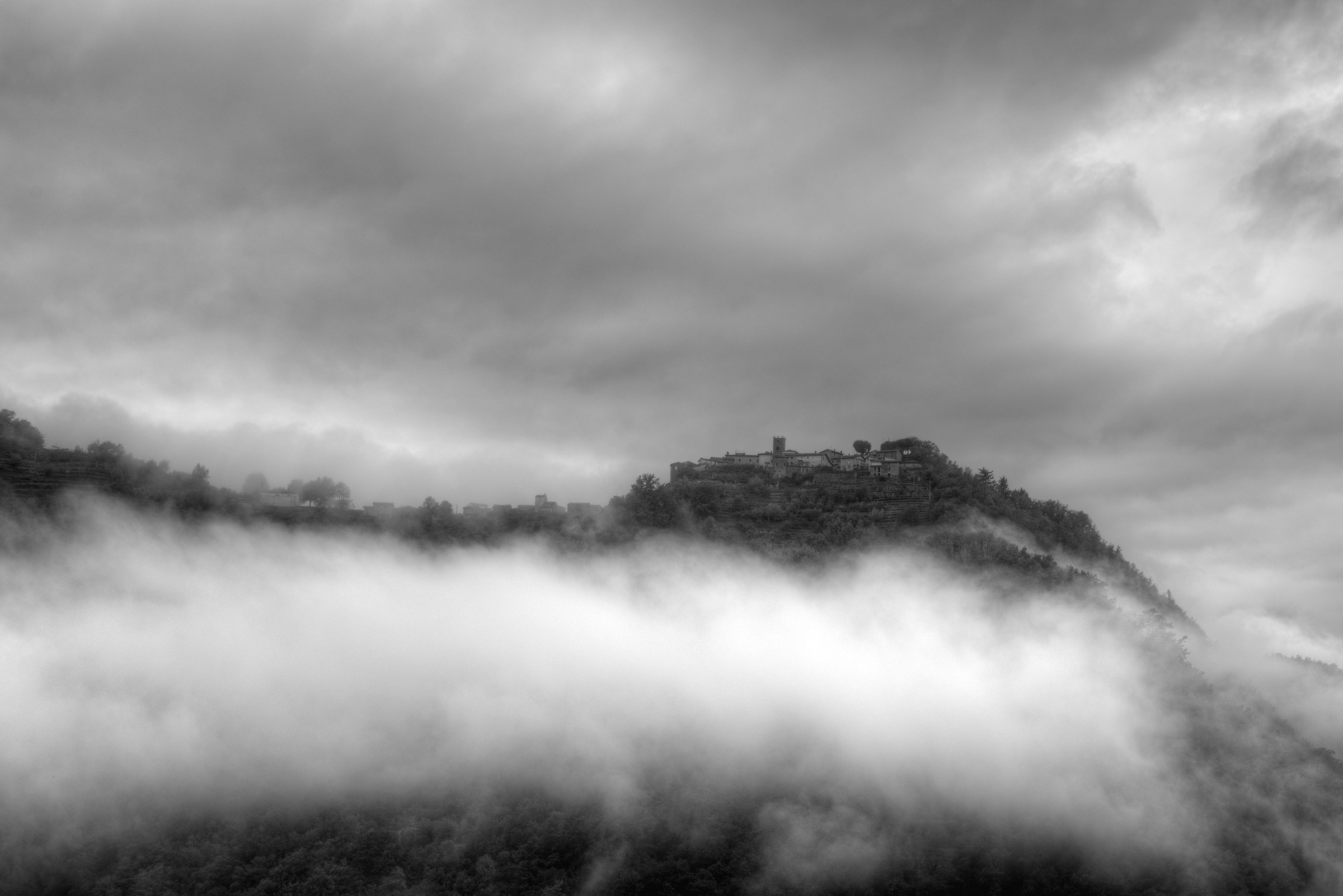Palleroso shrouded in a haze, Castelnuovo Garfagnana...