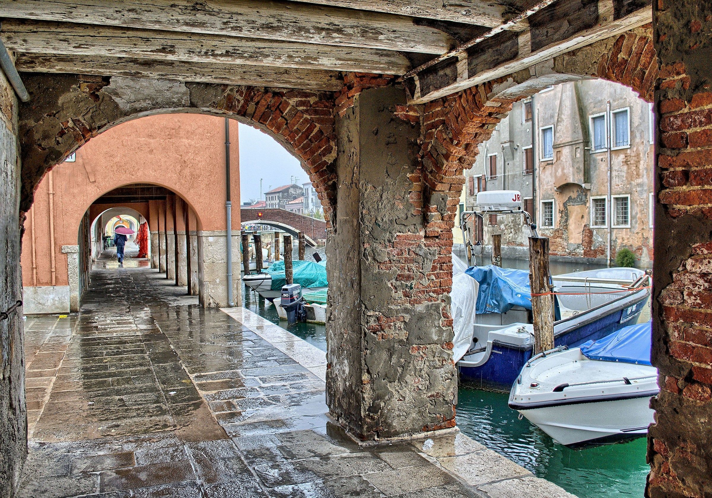 Sottoportego........