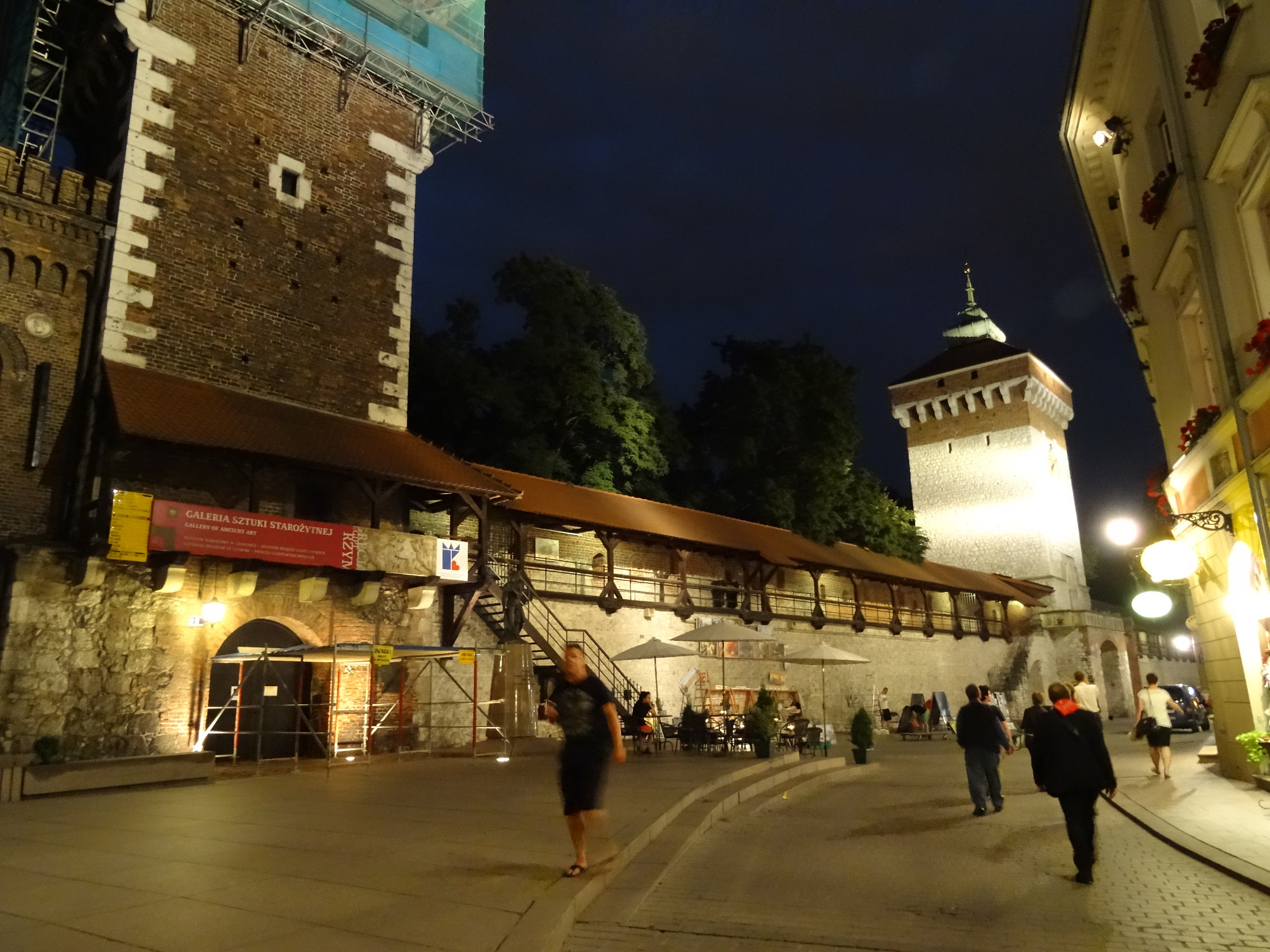 Krakow: the Old City walls...