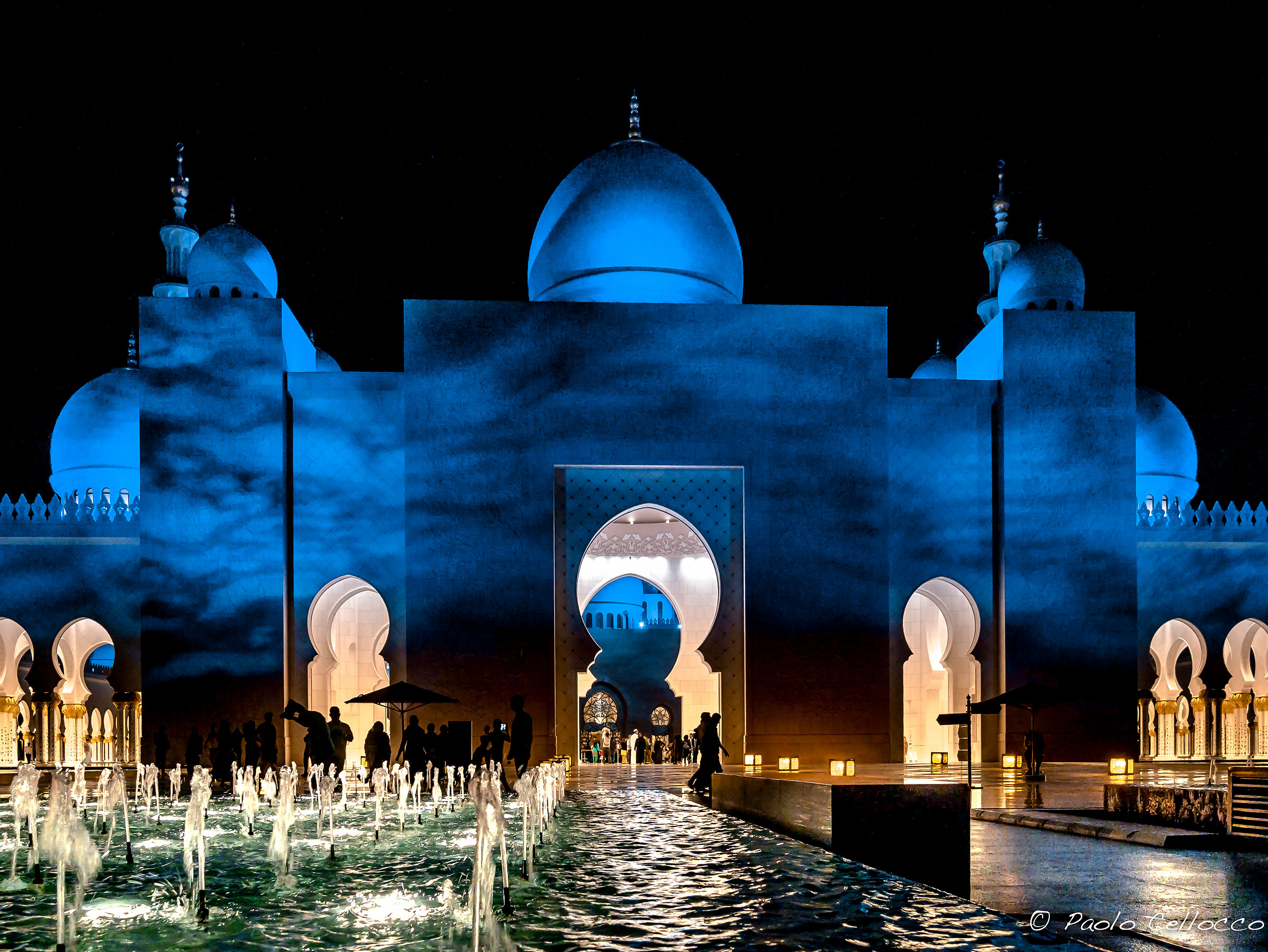 Grand Mosque - Abu Dhabi...